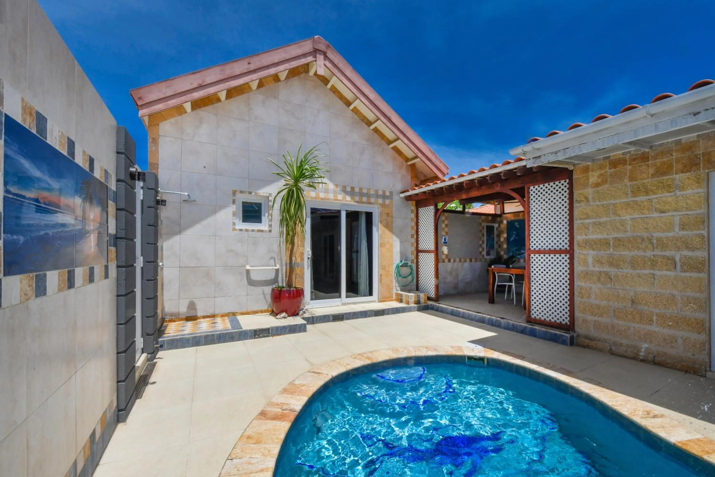 Villa Little Swiss Paradise in Boutique Hotel Swiss Paradise Aruba Villas and Suites