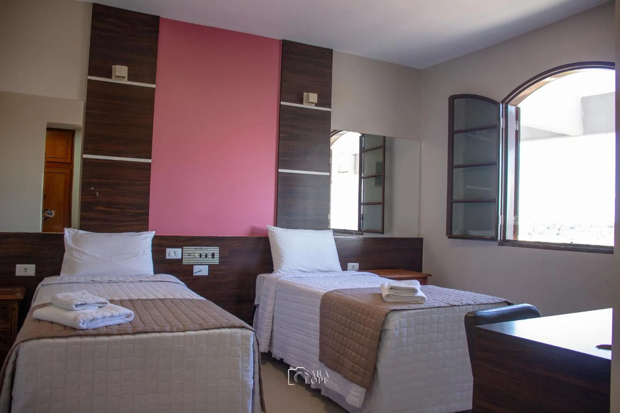 Twin Room in Piloes Palace Hotel