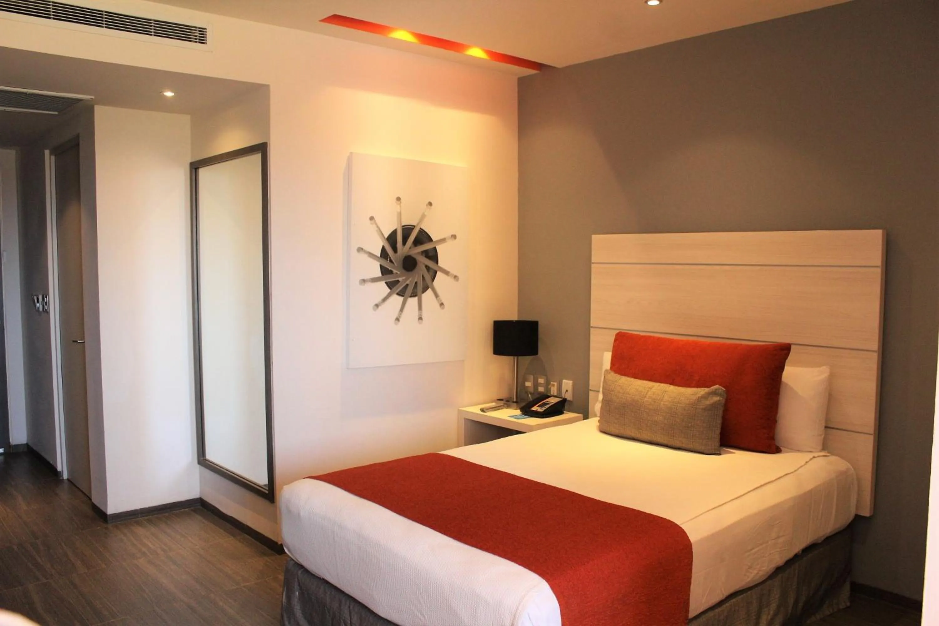 Executive Double - Lagoon View in Real Inn Cancún