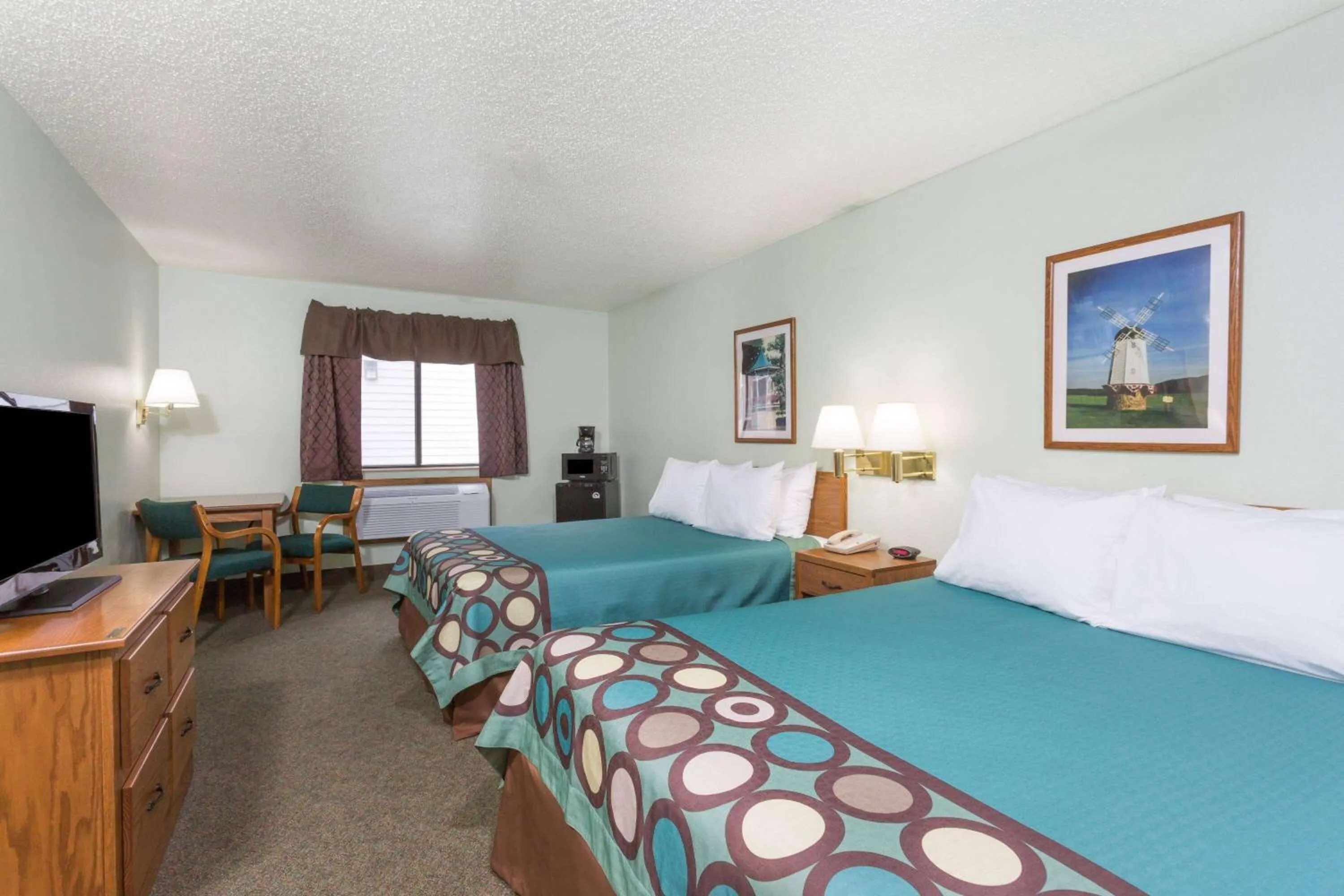 Queen Room with Two Queen Beds - Pet Friendly/Non-Smoking in Super 8 by Wyndham Gallipolis Pt Pleasant Area