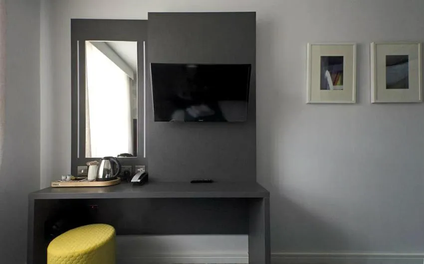 Single Room in K Hotel Kensington