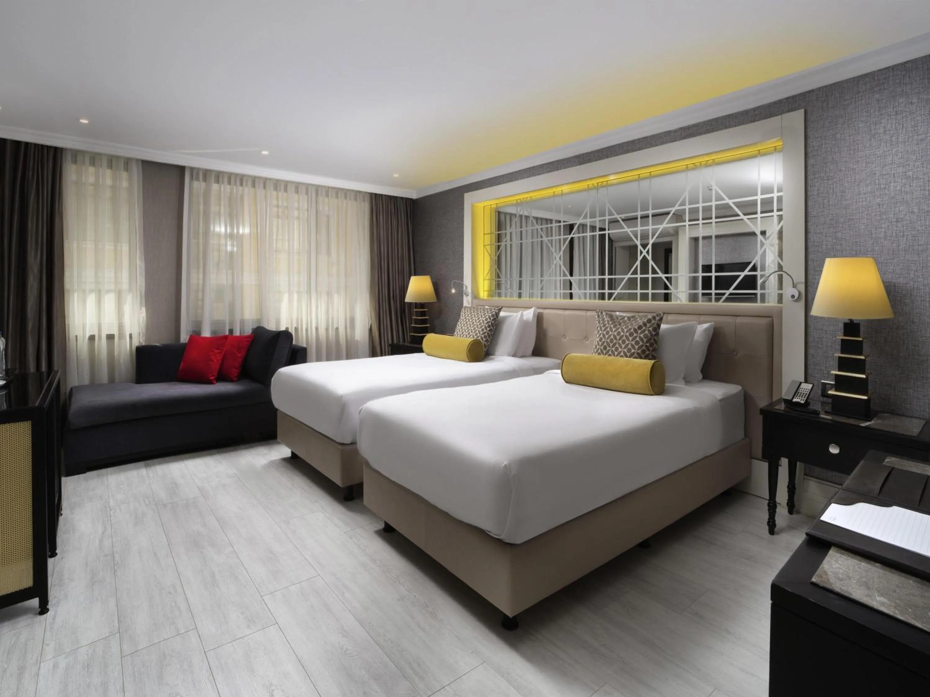 Superior Family Room in Mercure Istanbul Bomonti