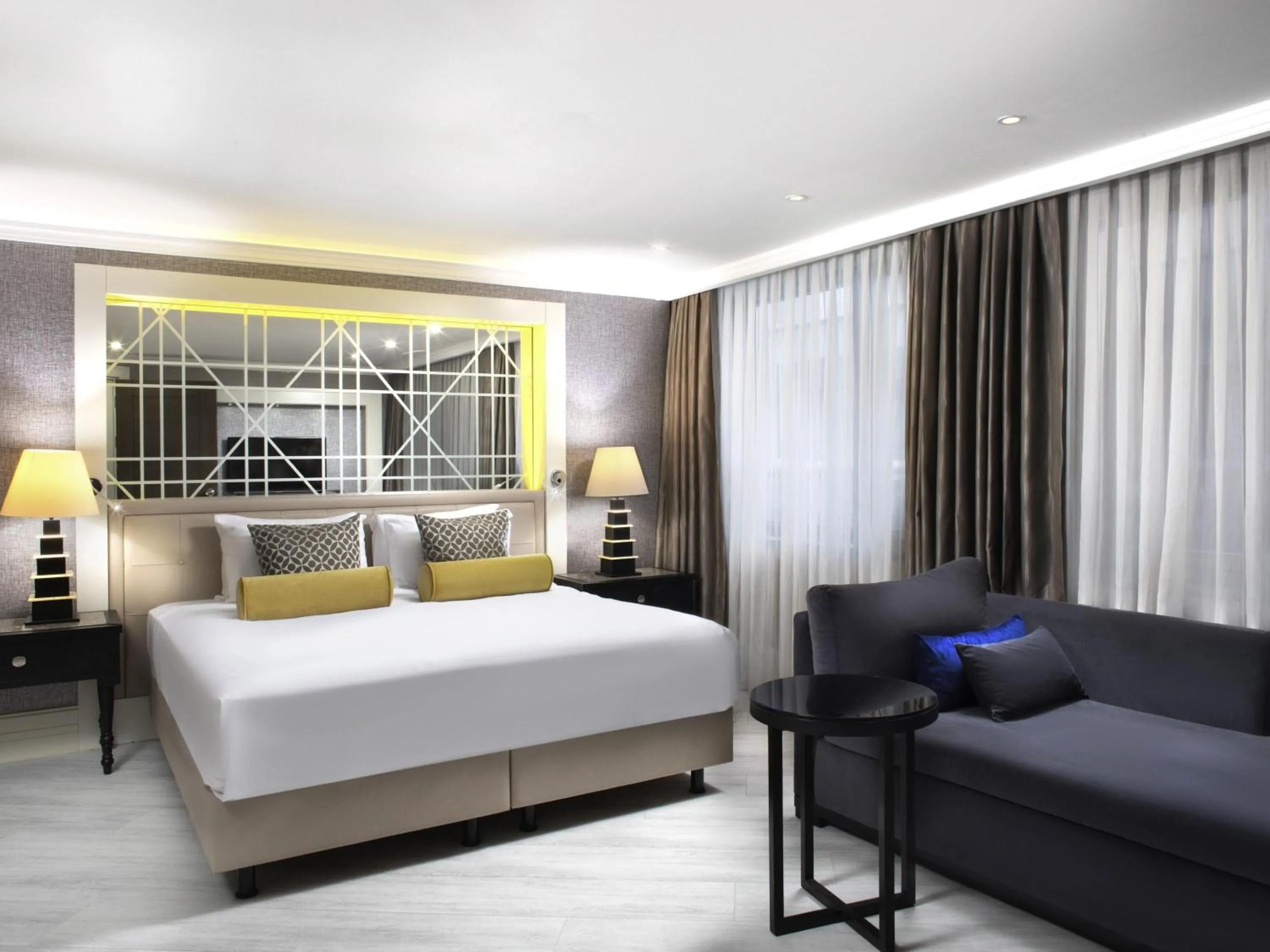 Family Residential Suite in Mercure Istanbul Bomonti