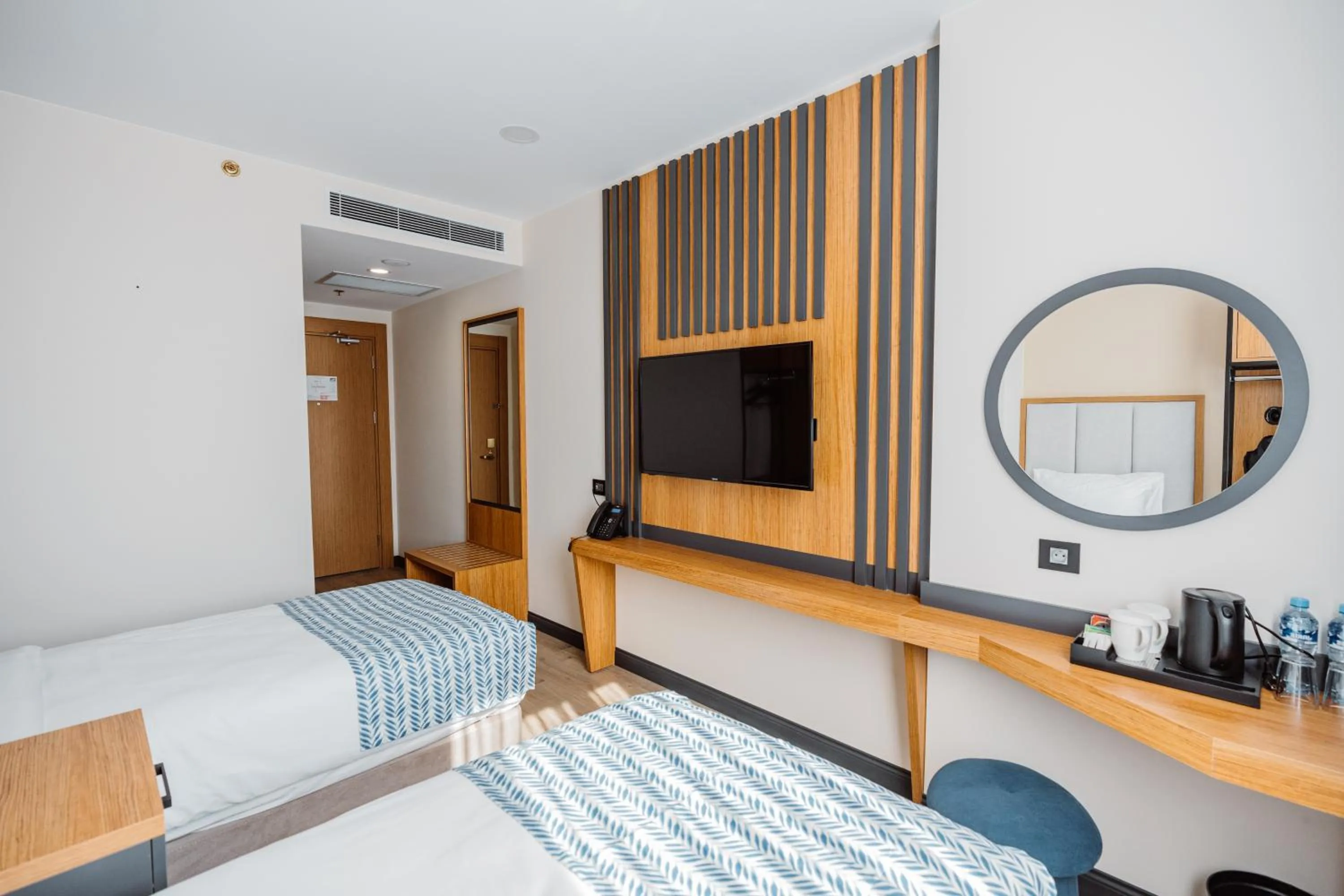 Standard Twin Room in Best Western Plus Batumi