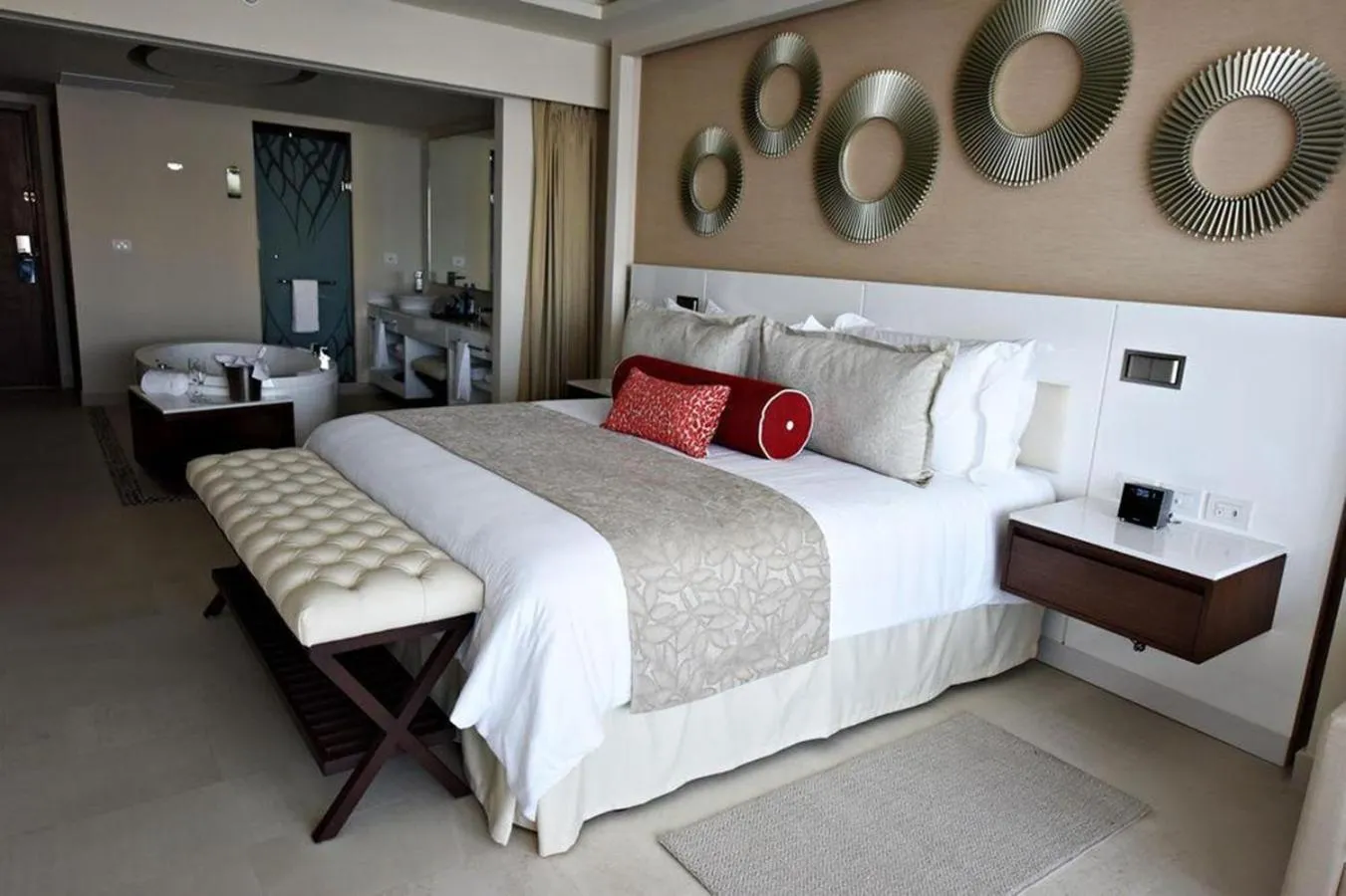 Luxury Junior Suite Ocean View Diamond Club  - single occupancy in Royalton Riviera Cancun, An Autograph Collection All-Inclusive Resort & Casino