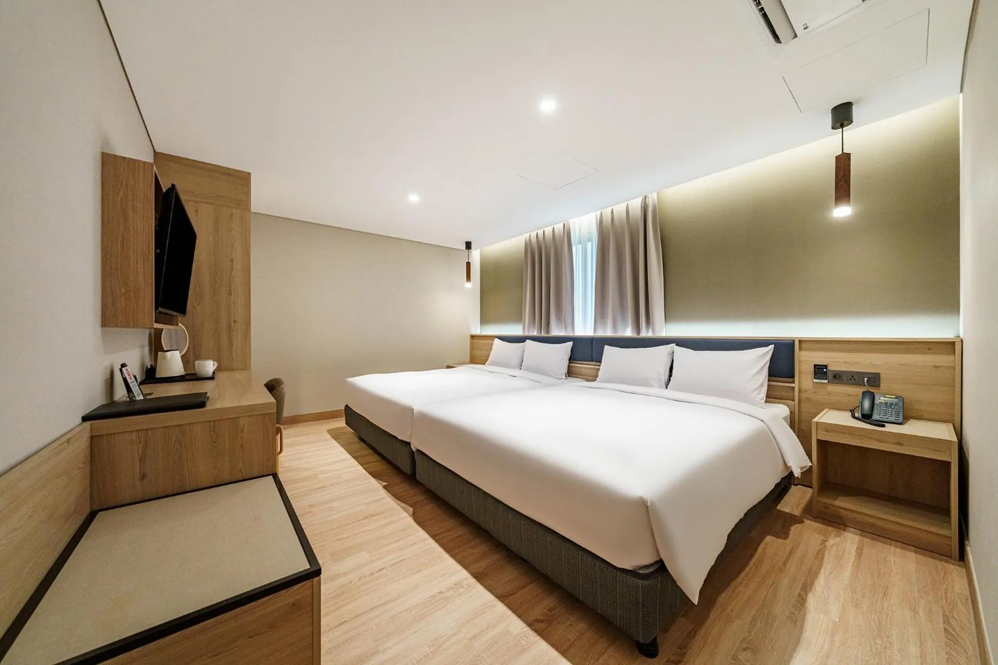 Deluxe Queen Room with Two Queen Beds in Hotel Foret The Spa