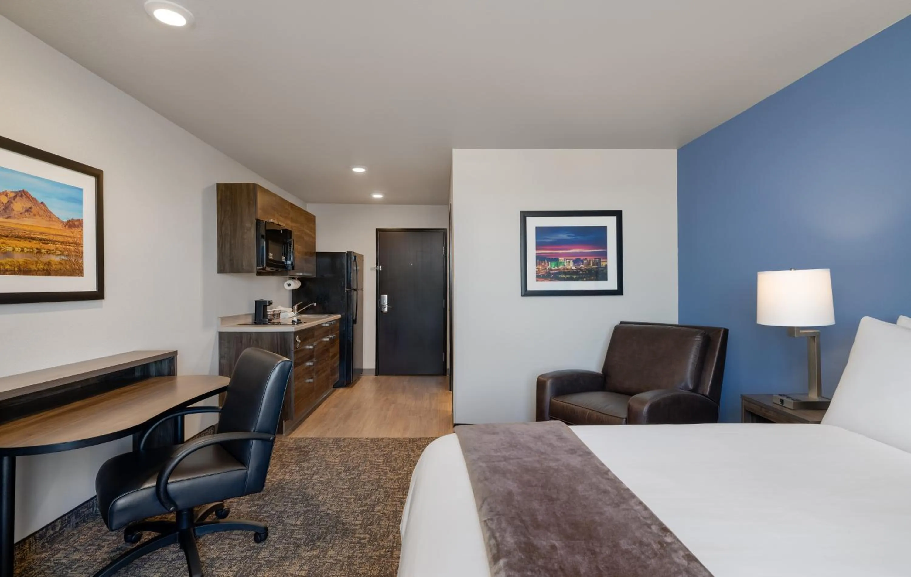 Deluxe Queen Room with Two Queen Beds in My Place Hotel-Las Vegas South/Henderson, NV