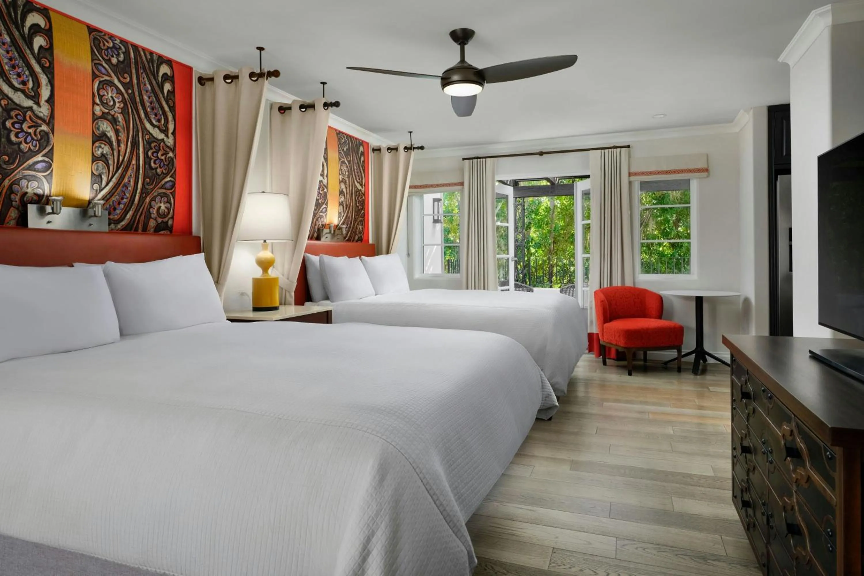 Queen Suite with Two Queen Beds in Triada Palm Springs, Autograph Collection