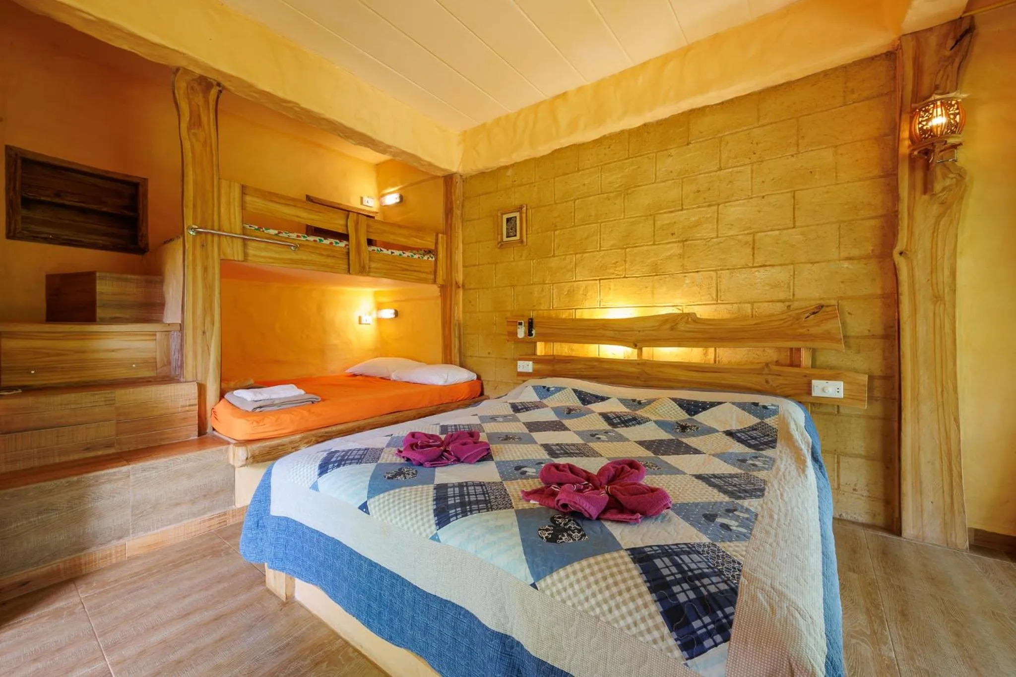 Deluxe Family Room in Baandin Chiewlarn