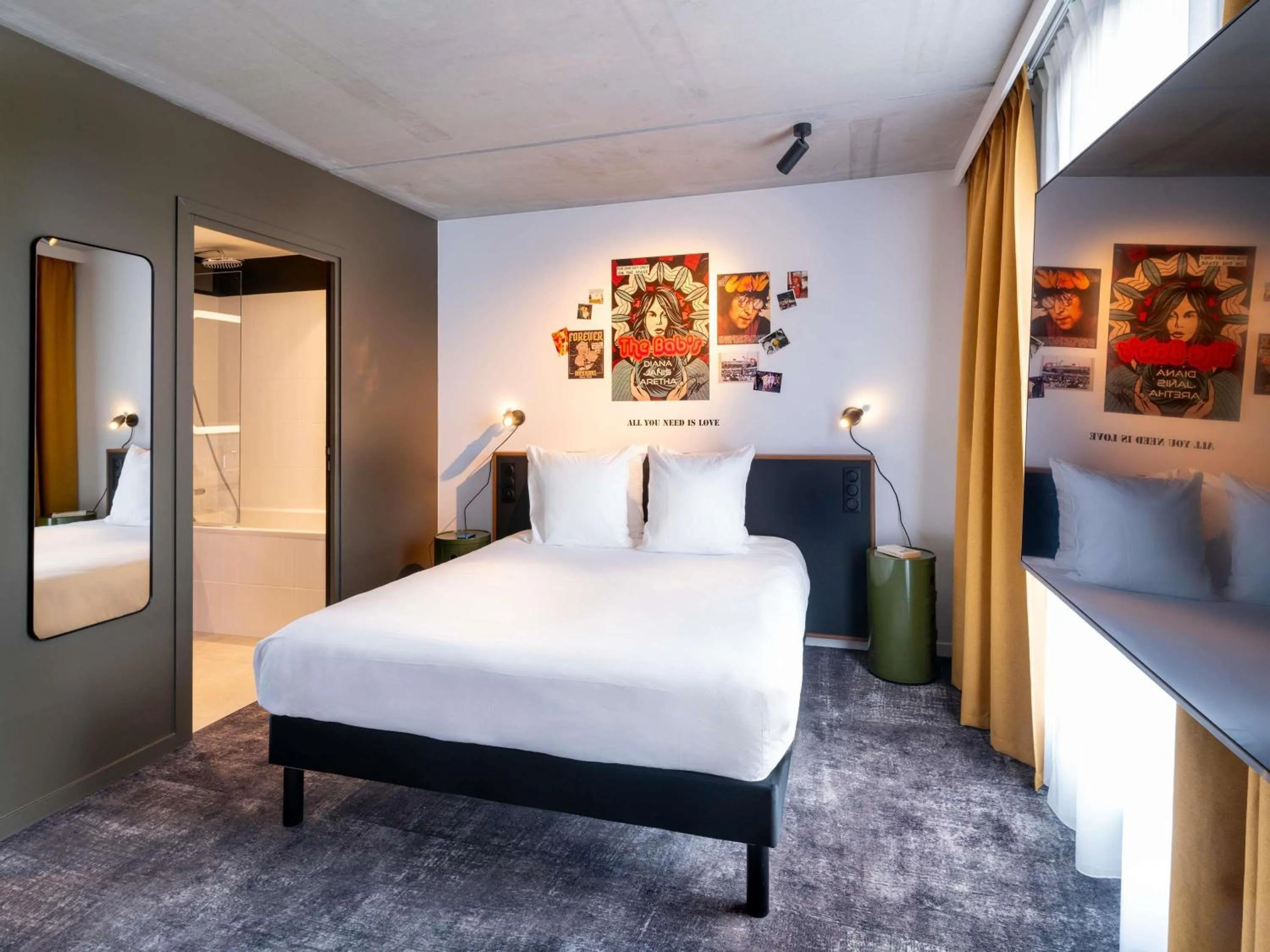 Premium Family Room in ibis Styles Paris Villejuif