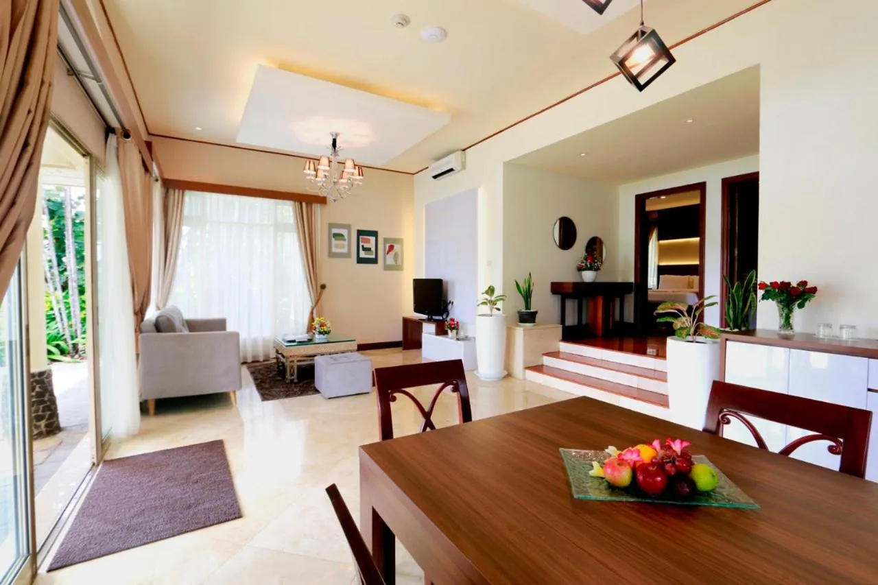 Two-Bedroom Villa with Private Pool in R Hotel Rancamaya