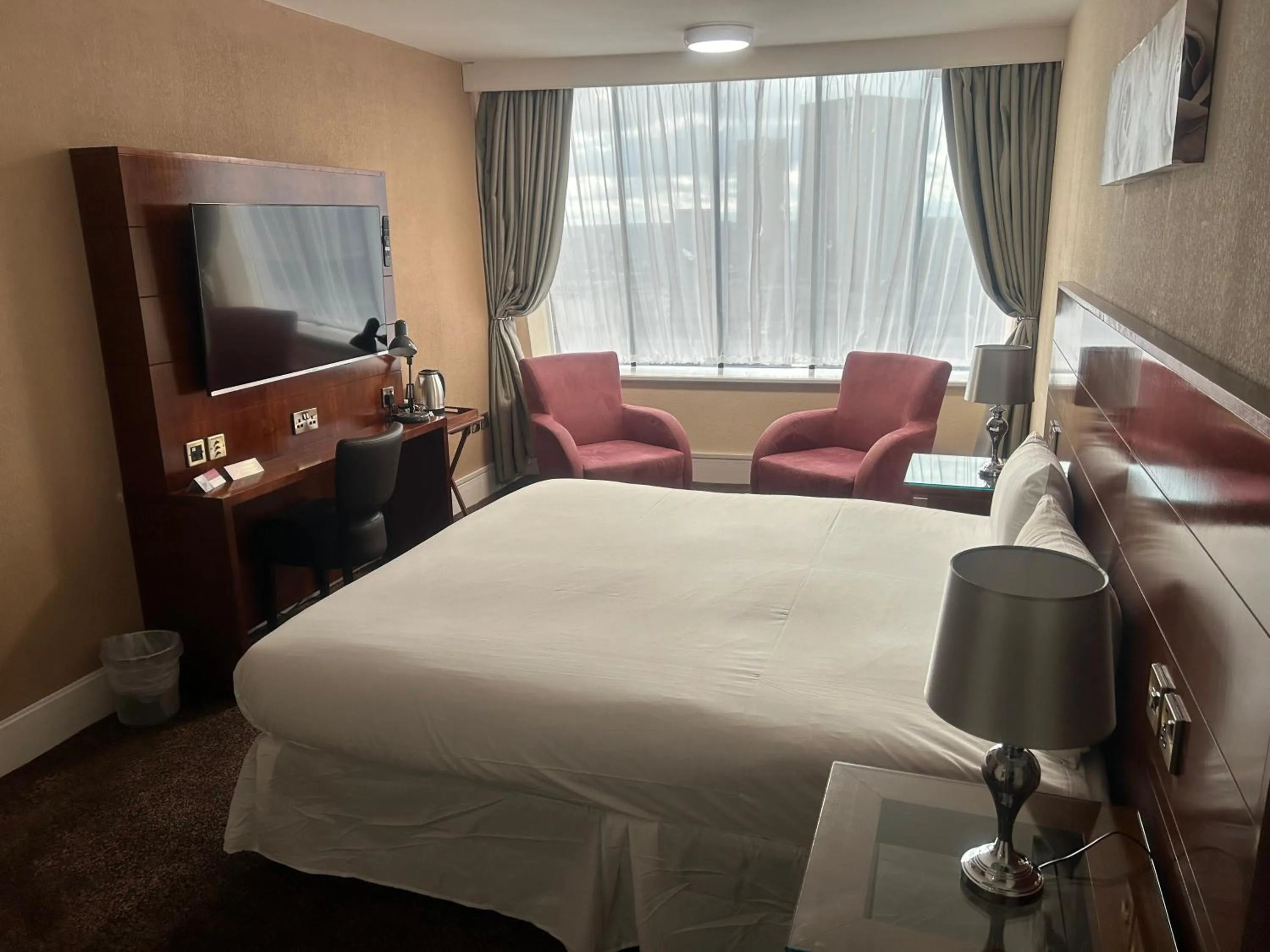 Executive Double Room in Britannia Hotel Birmingham New Street Station Birmingham