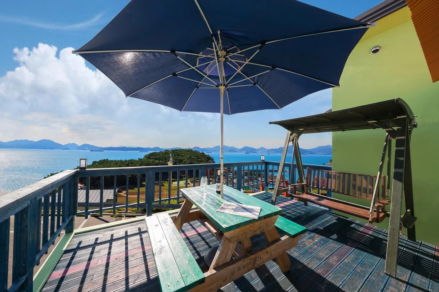 One-Bedroom Apartment with Ocean View in 13 Ohoo