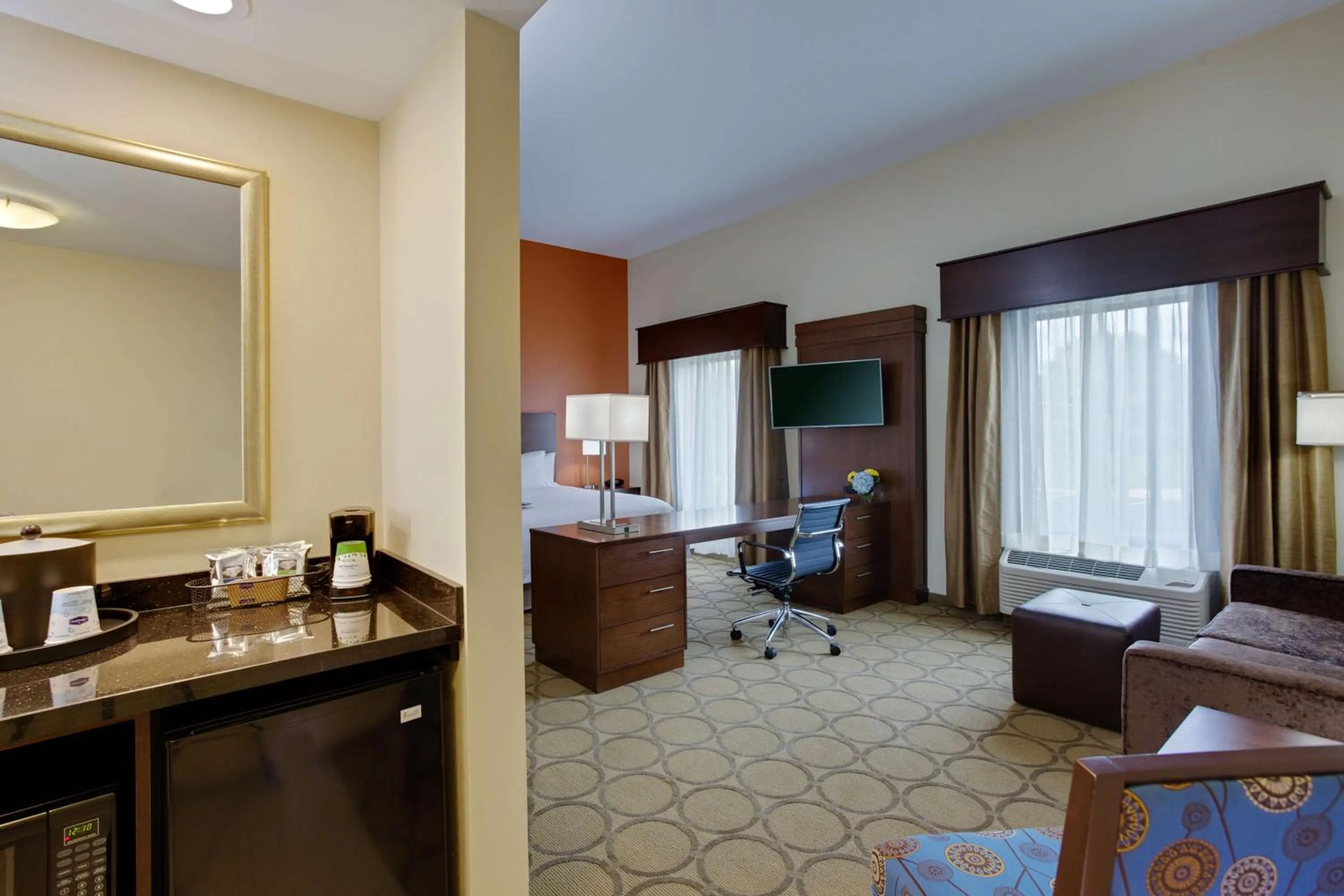 King Studio Suite - Non Smoking in Hampton Inn & Suites Philadelphia/Bensalem