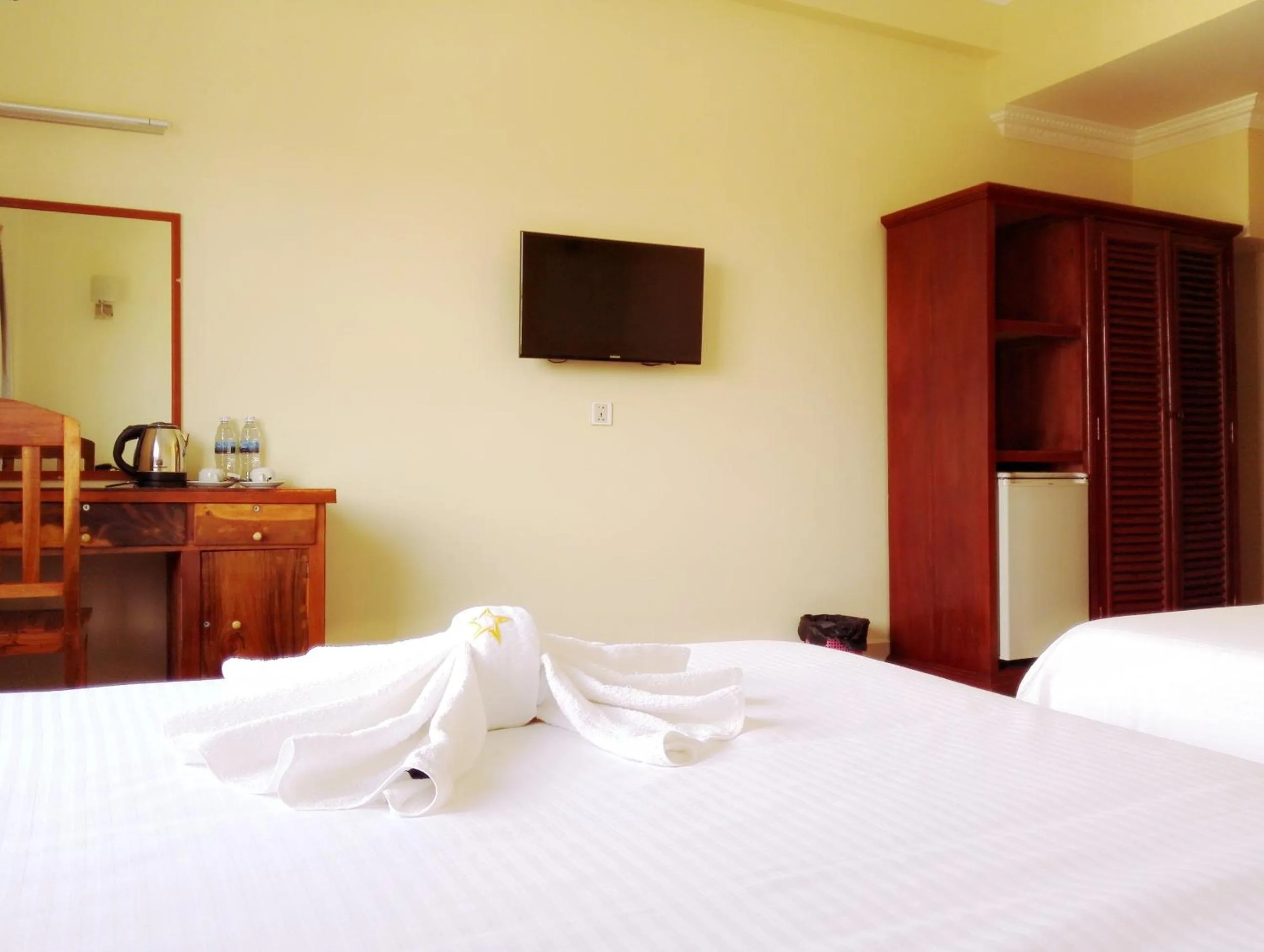 Deluxe Twin Room in Golden Star Inn