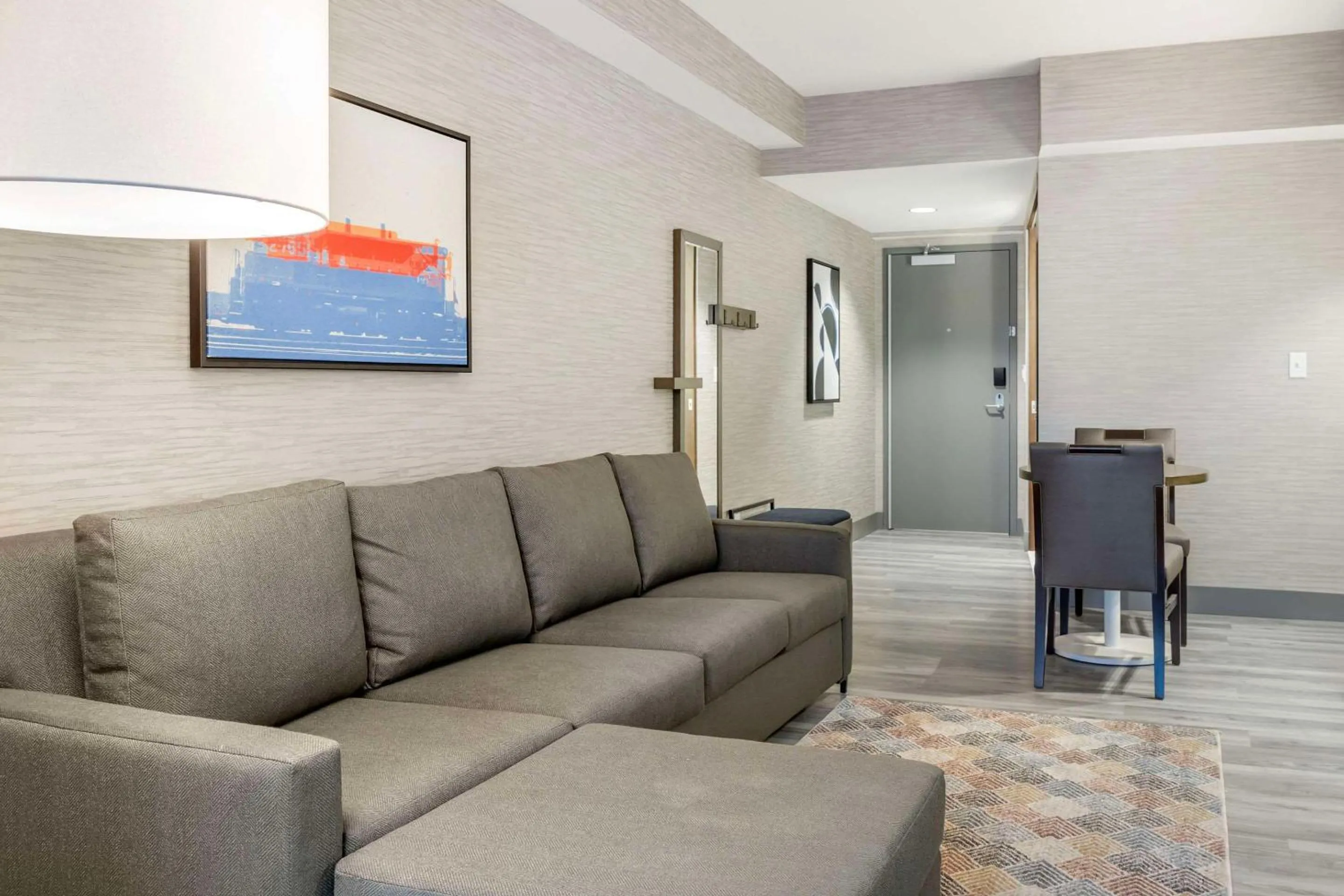 Two Room Suite - Non Smoking in Cambria Hotel Niagara Falls