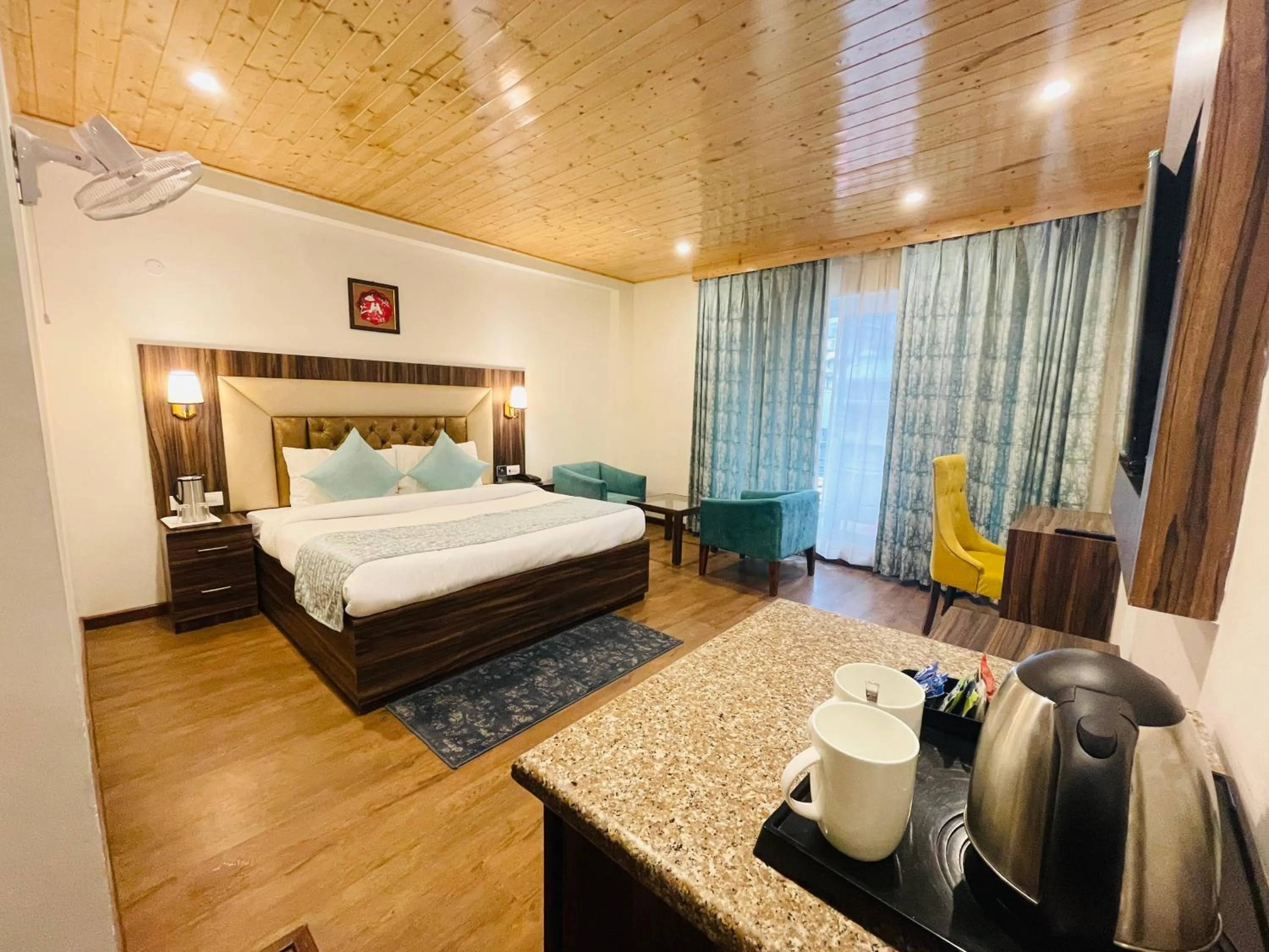 Family Suite in Simsa Heights Manali