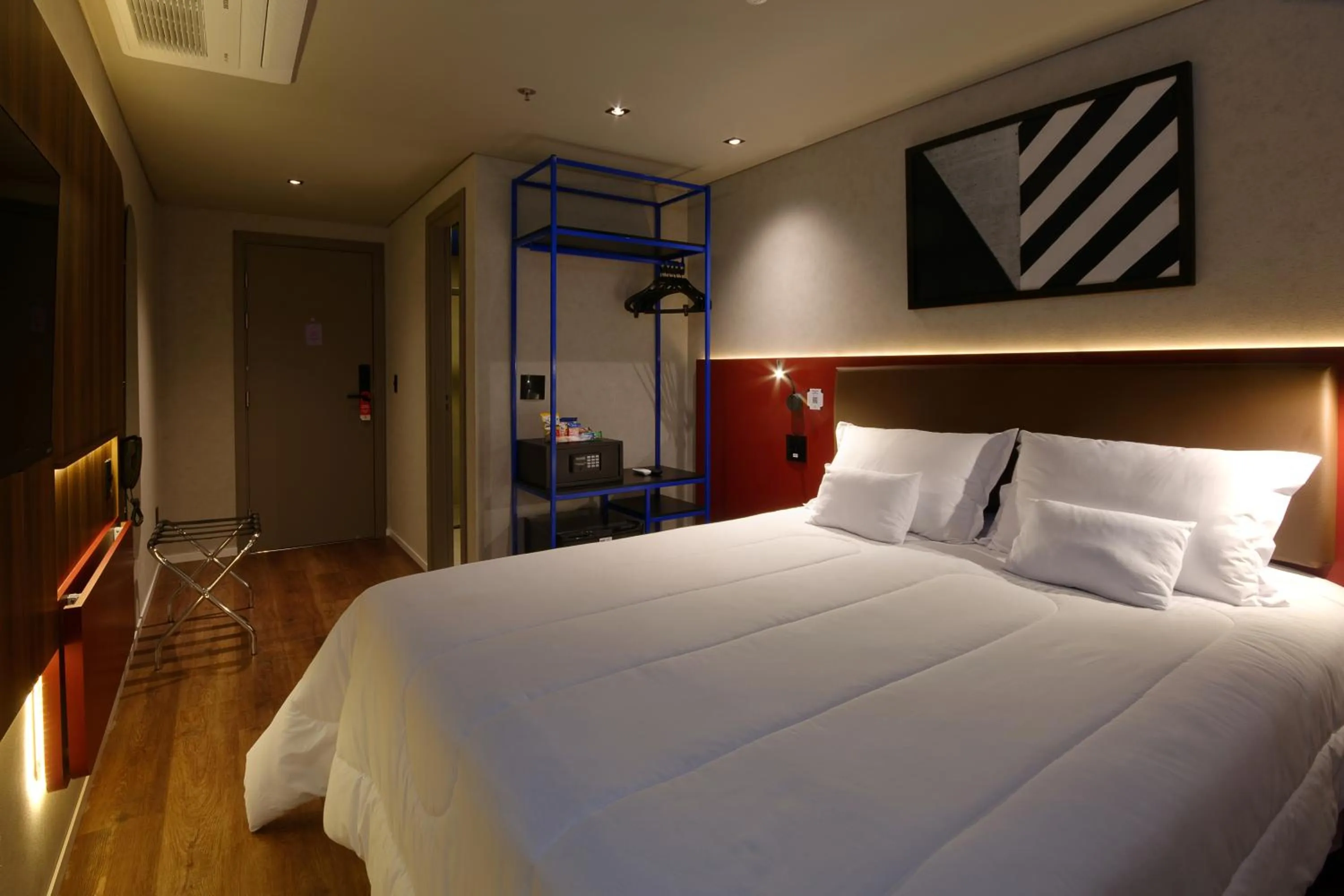 Superior Queen Room - single occupancy in Golden Tower Express Nações Unidas by Fênix Hotéis