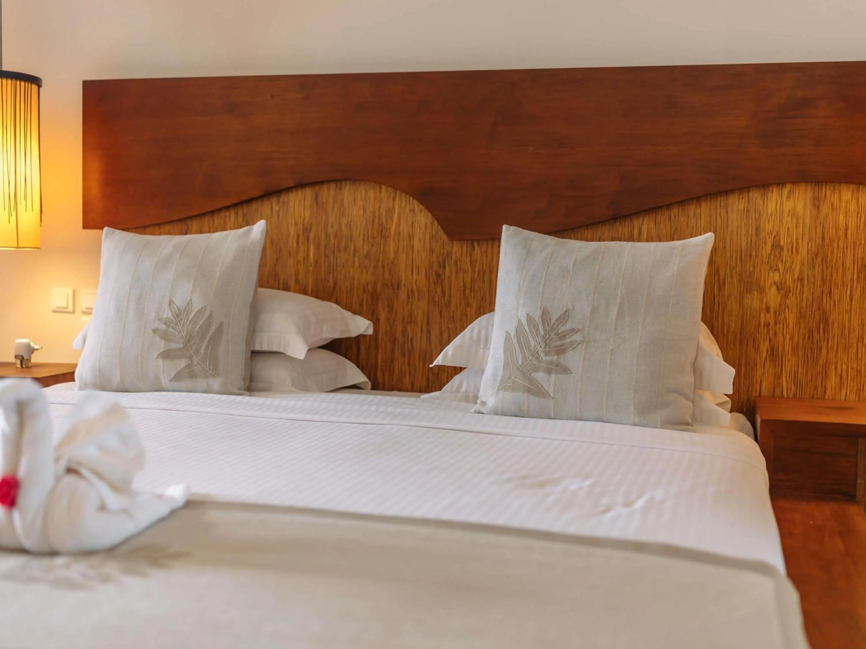 Superior King Room with Beach Access and Ocean View in Mantis Soanambo Hotel And Spa