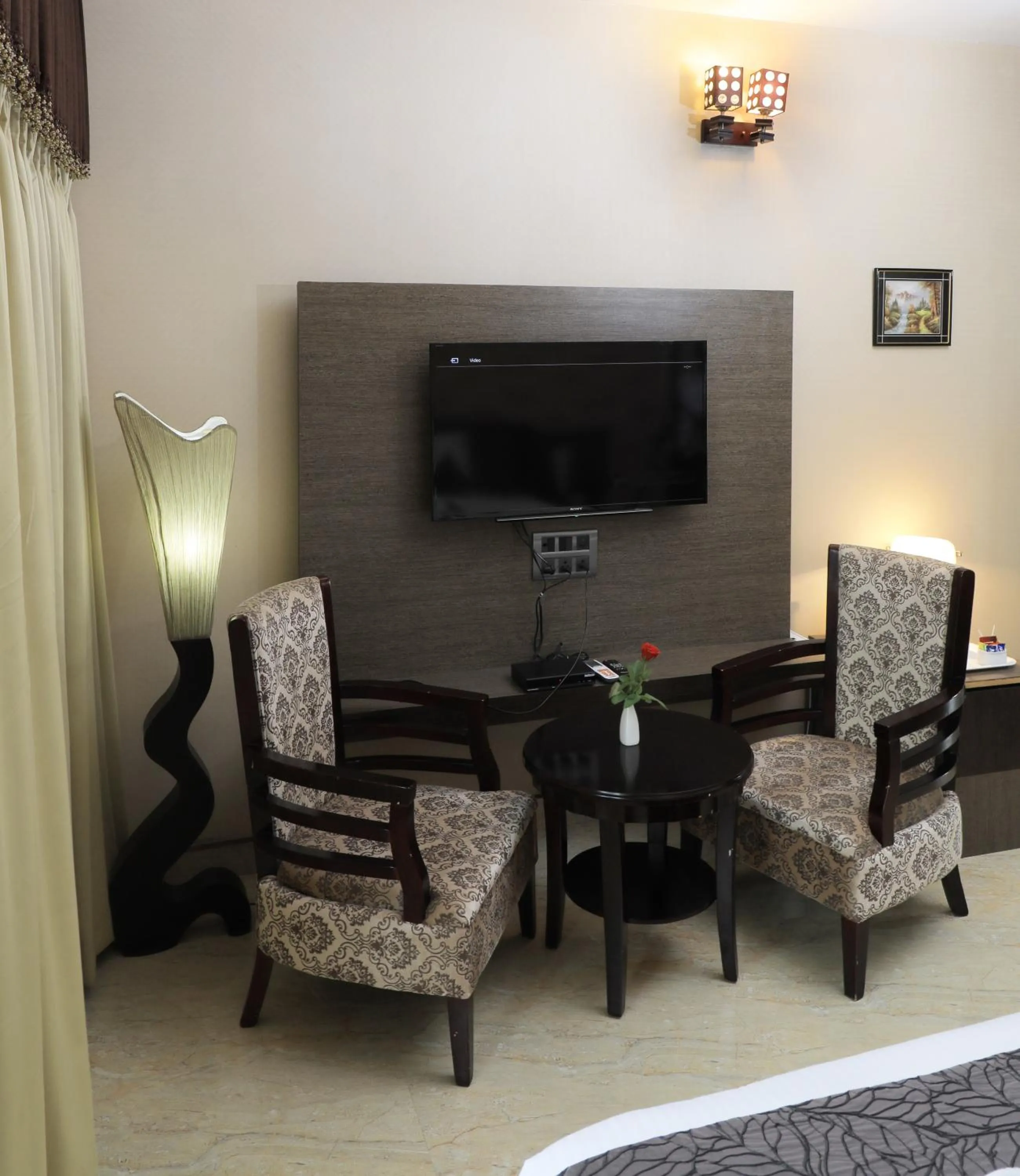 Elegance Room in Jal Mahal Resort and Spa