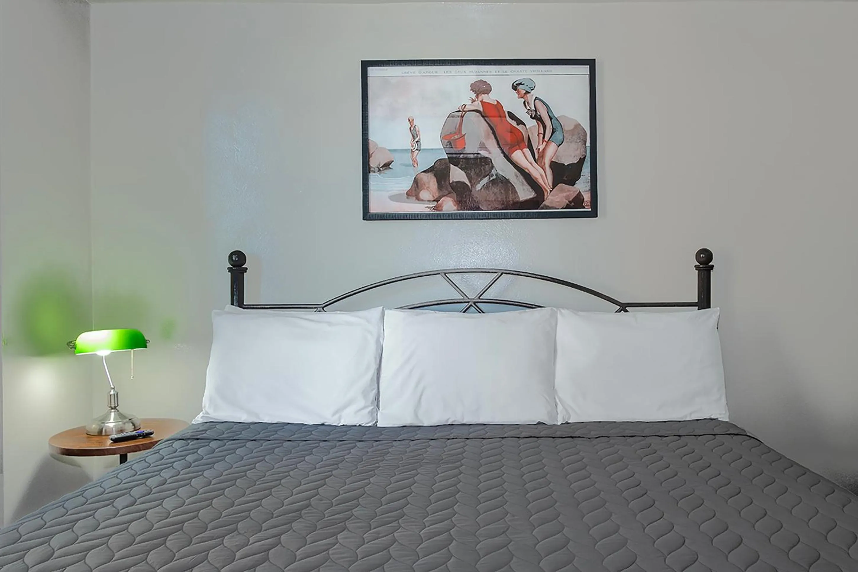 King Room in Gardner Hotel & Hostel