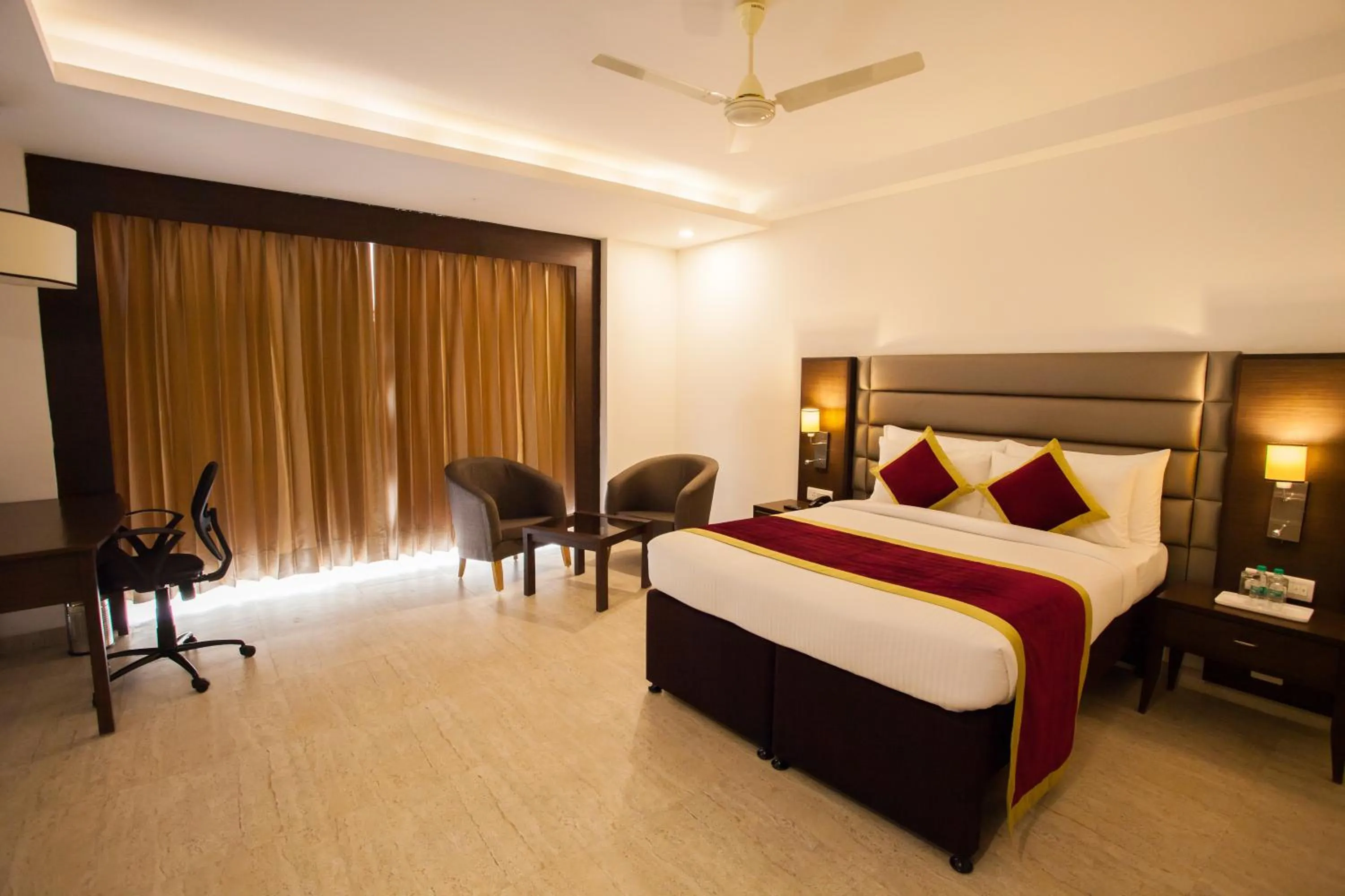 Superior Double or Twin Room - 25% off on food & soft beverages, 10% off on Laundry in Velvet Clarks Exotica