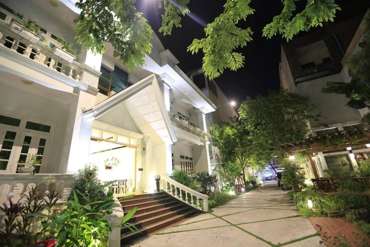 Tuong Vi Hotel
