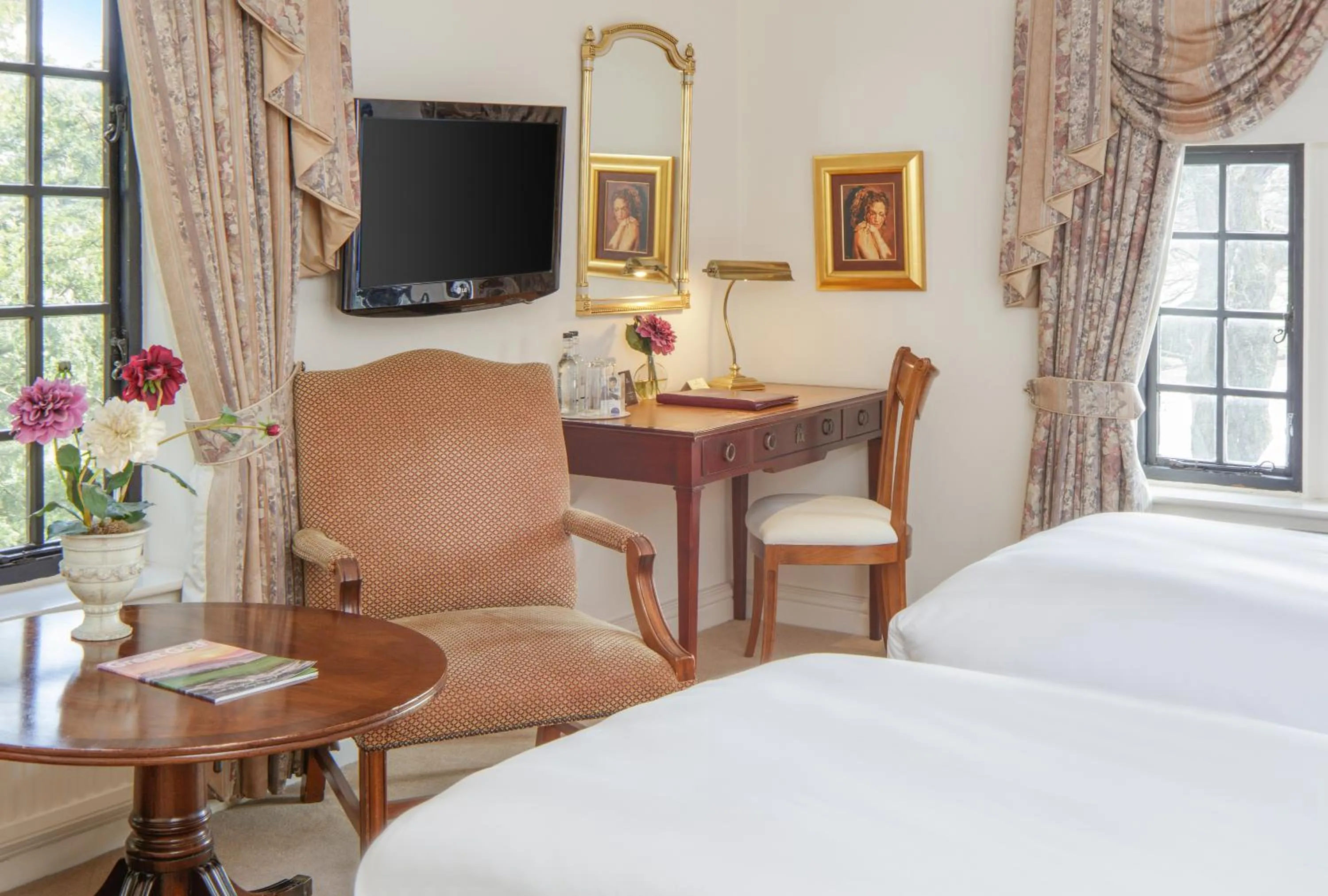 Standard Twin Room in Nailcote Hall