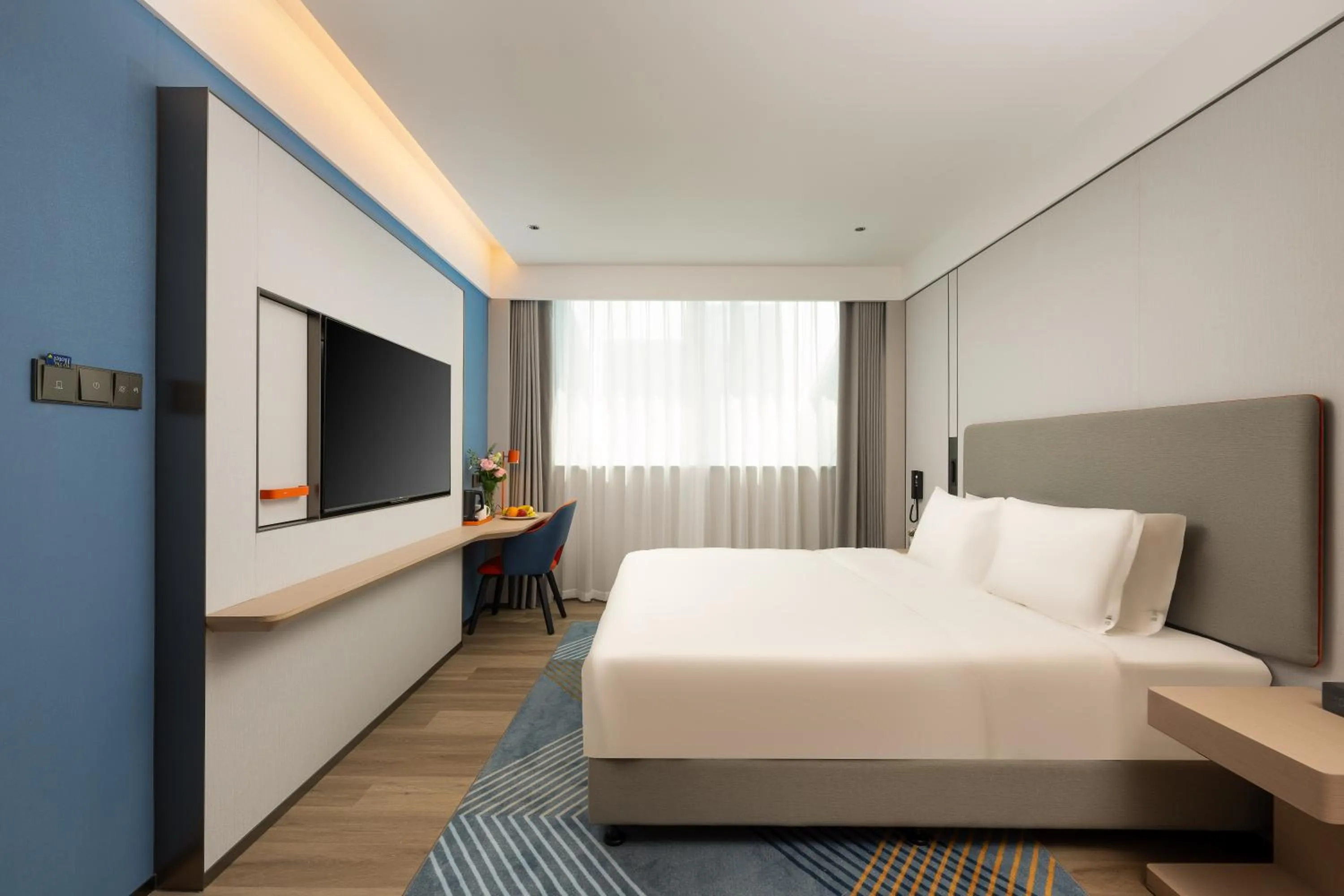 Standard King Room - Accessible in Holiday Inn Express Nanjing Riverside by IHG