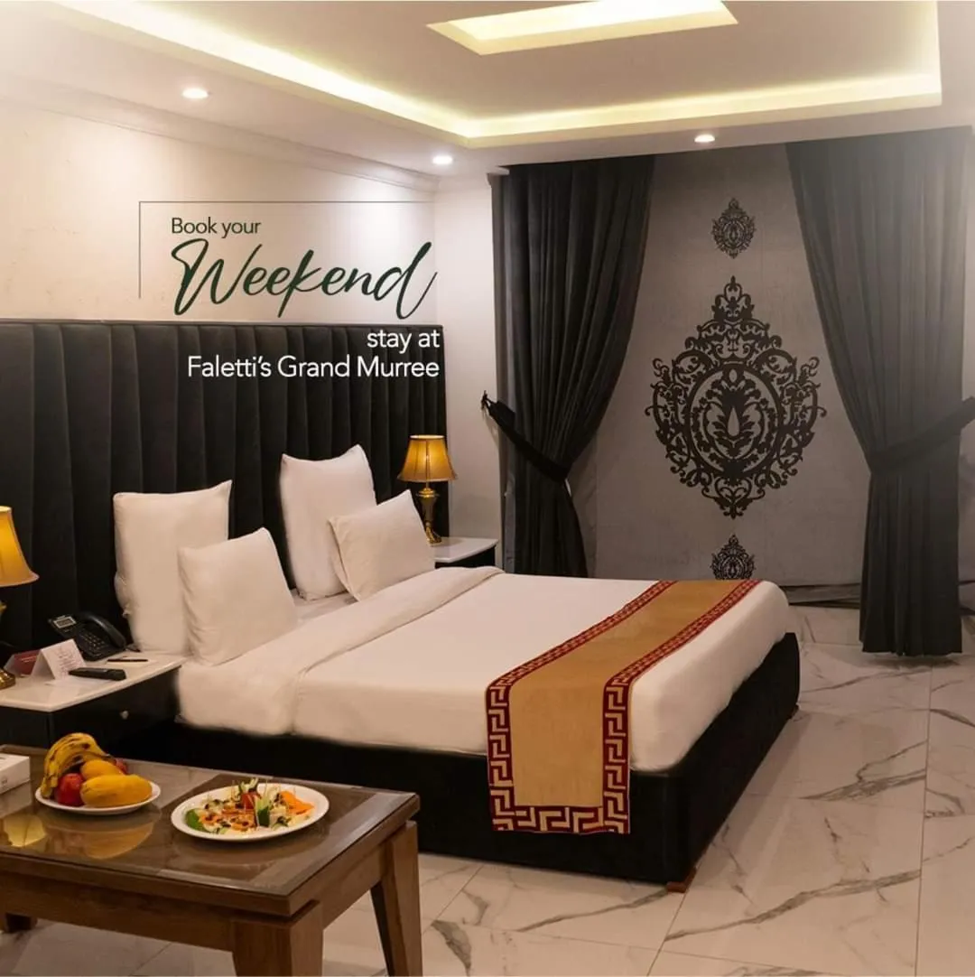 Deluxe Double Room with Balcony in Falettis Grand Hotel Murree