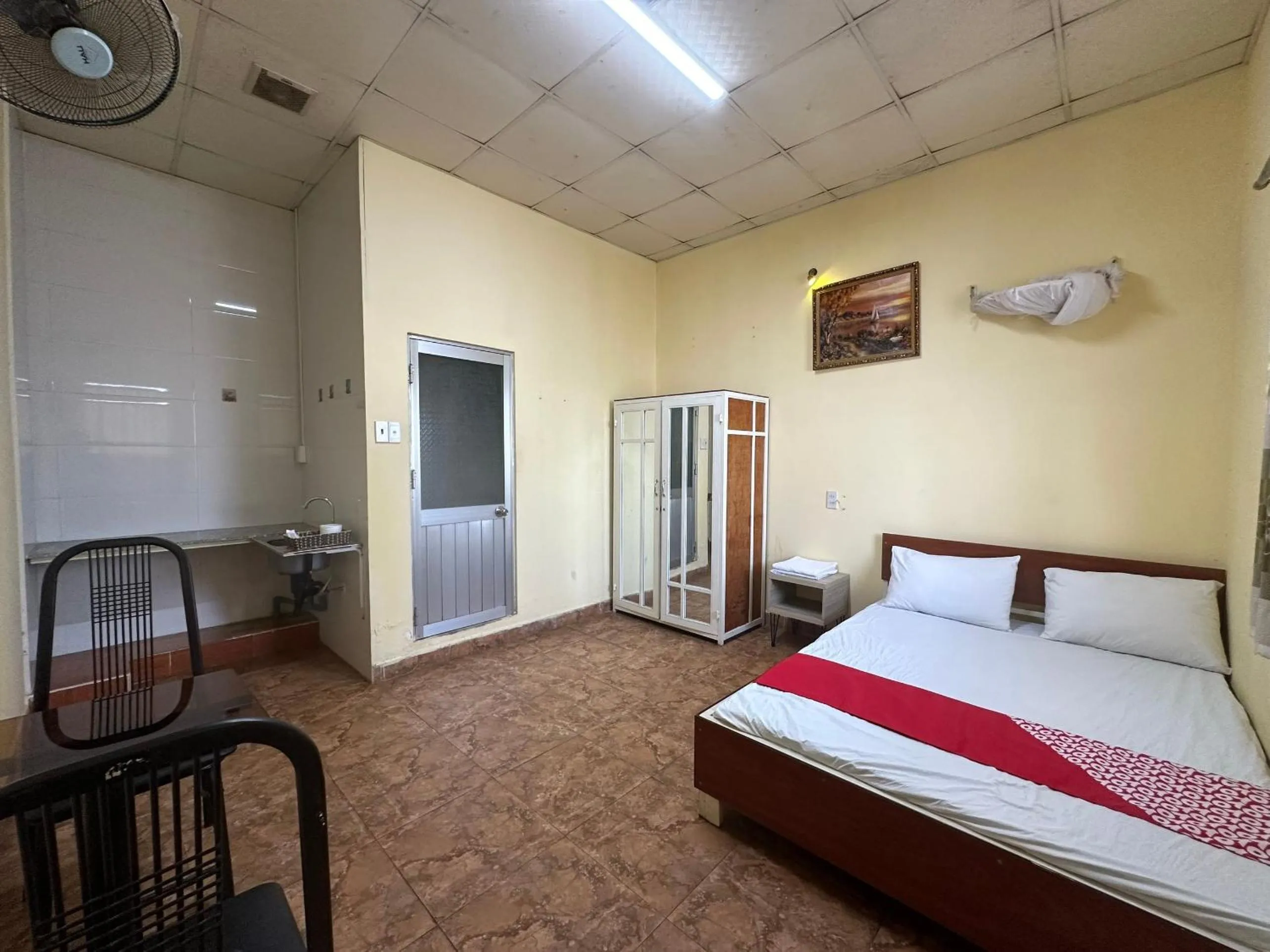 Superior Double Room in OYO 1232 Pòn Pon Hostel