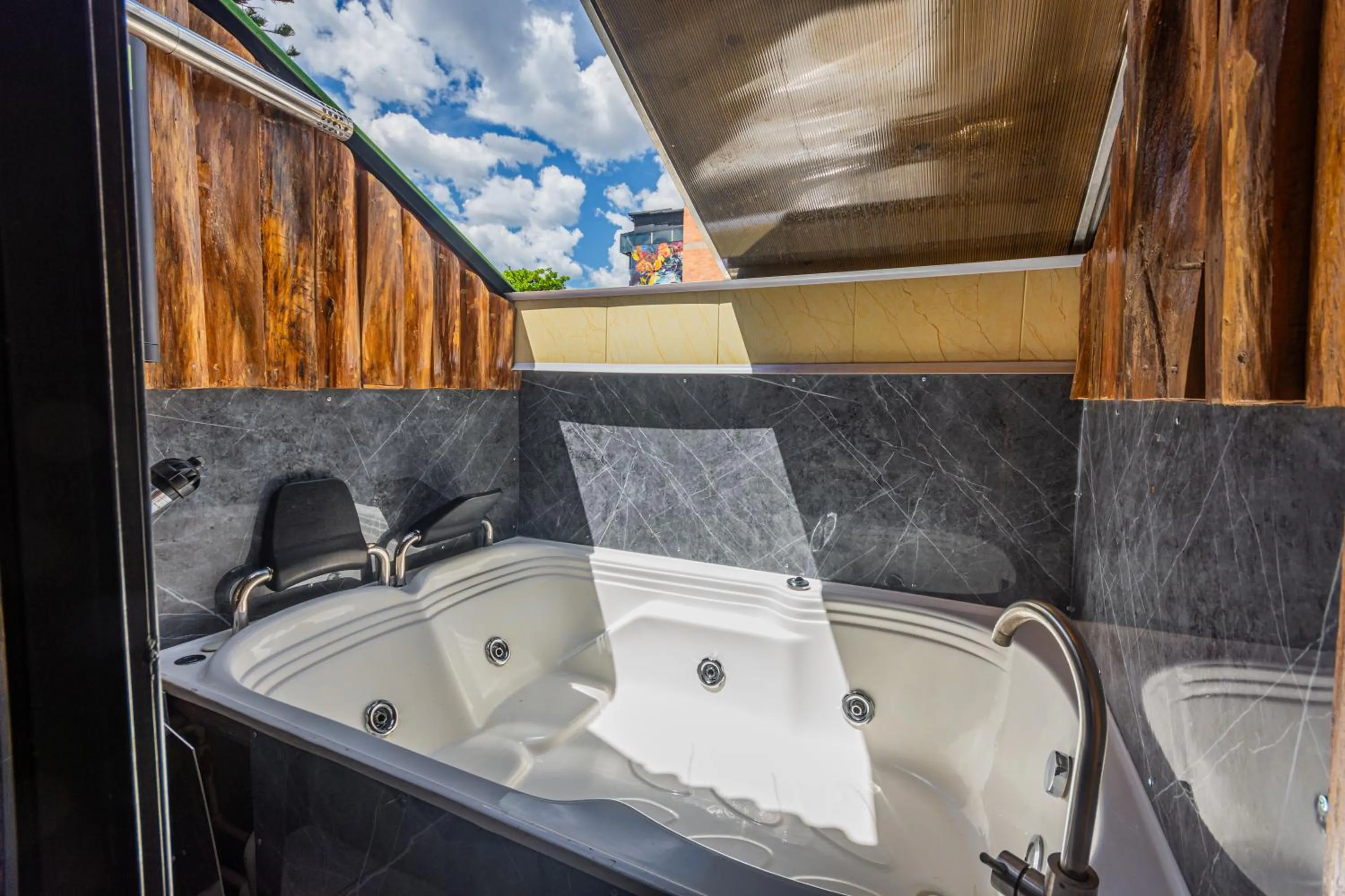 Deluxe Double Room in Hotel Lares 70 Laureles