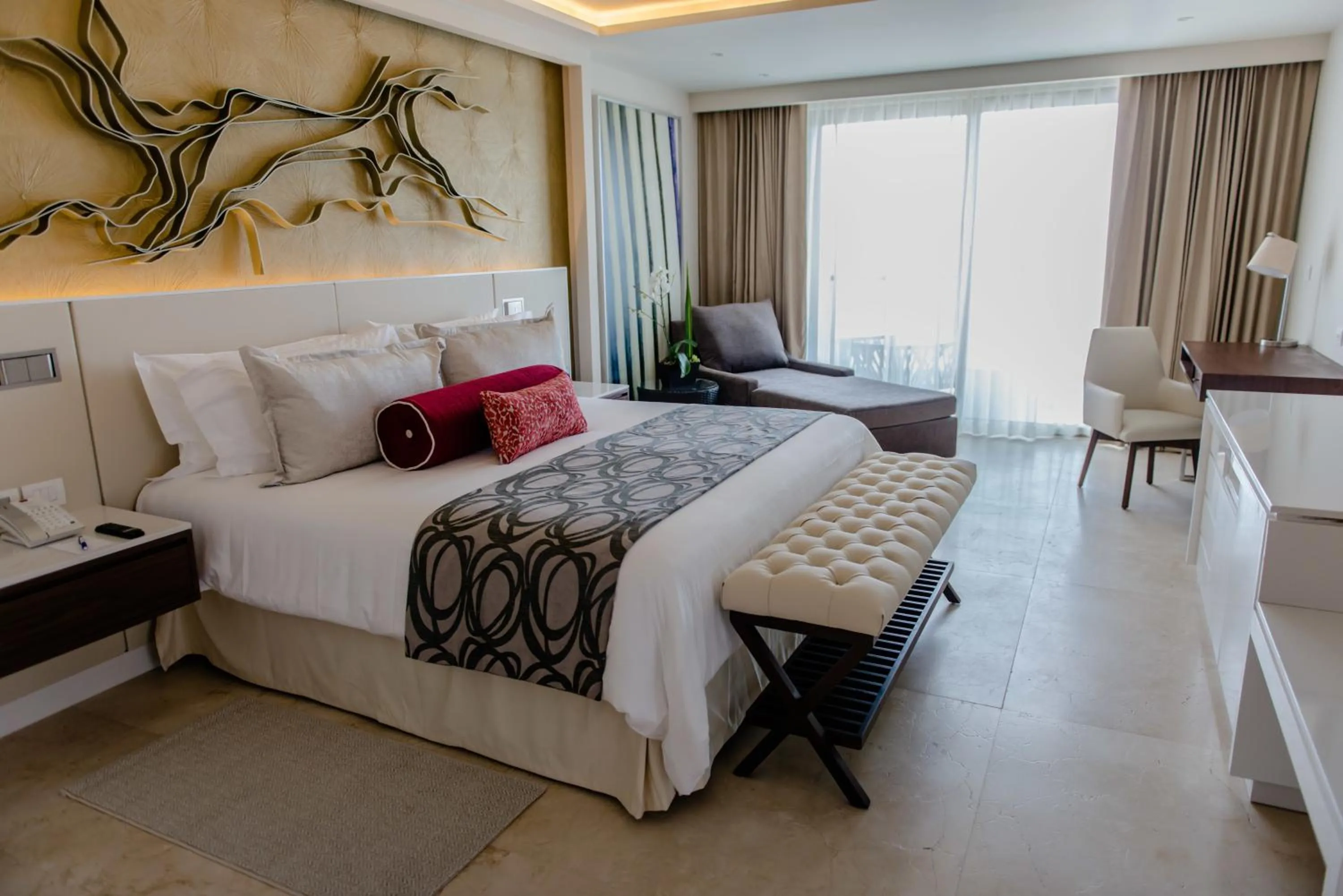 Luxury Suite Ocean View With Terrace Jacuzzi - single occupancy in Royalton Hideaway Riviera Cancun, An Autograph Collection All-Inclusive Resort - Adults Only