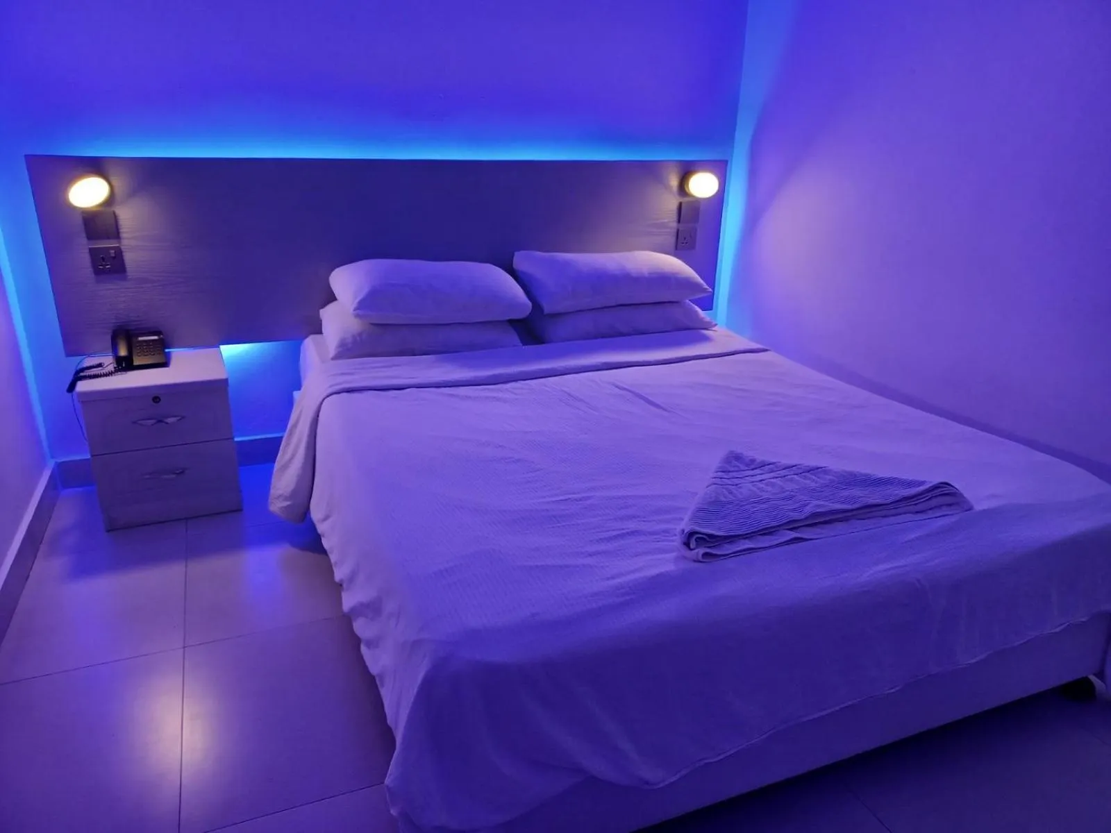 Deluxe Double or Twin Room in Beach Grand & Spa Premium