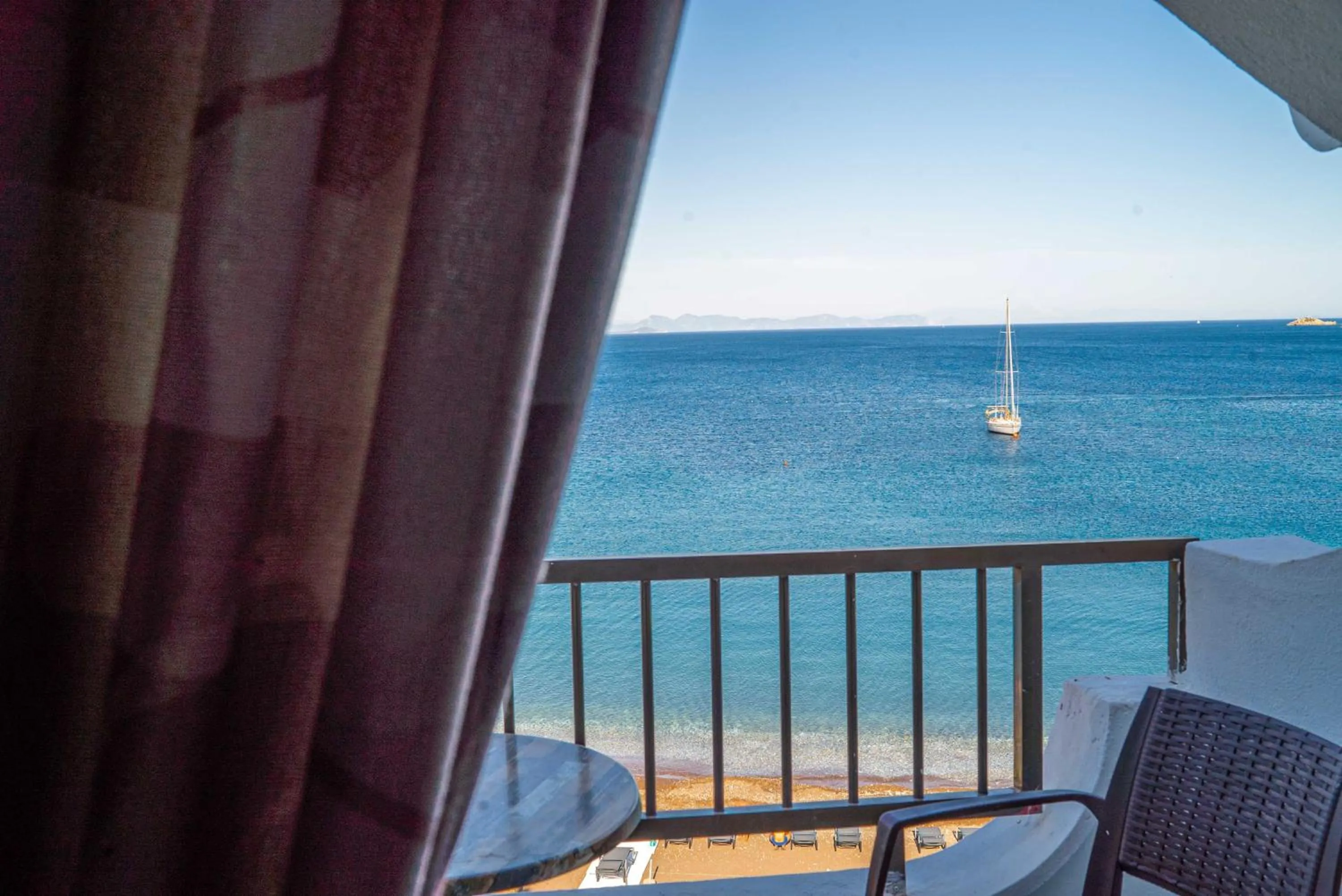 Double or Twin Room with Sea View in The Diplomat Hotel