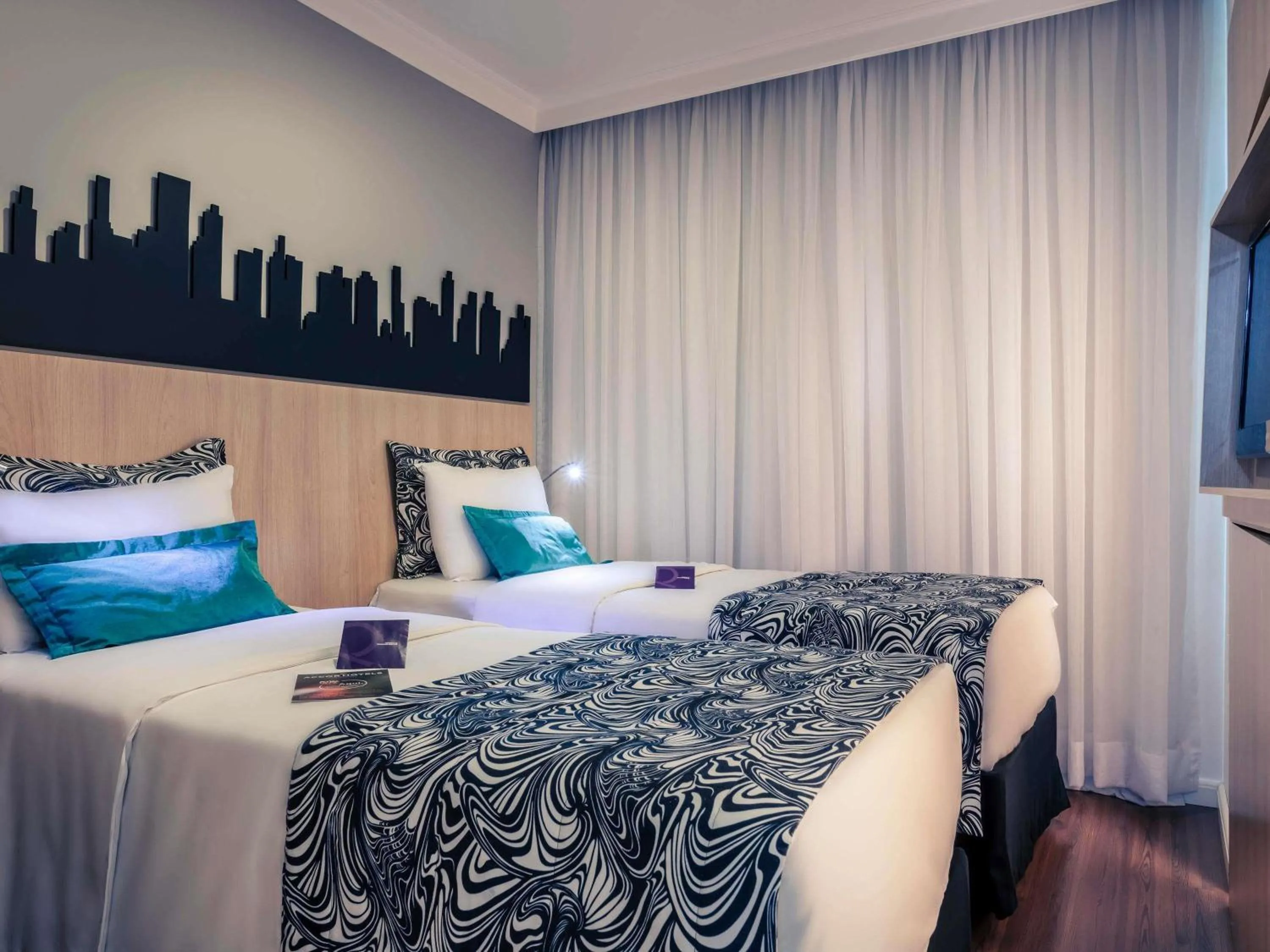 Standard Twin Room in Mercure Sao Paulo Pinheiros