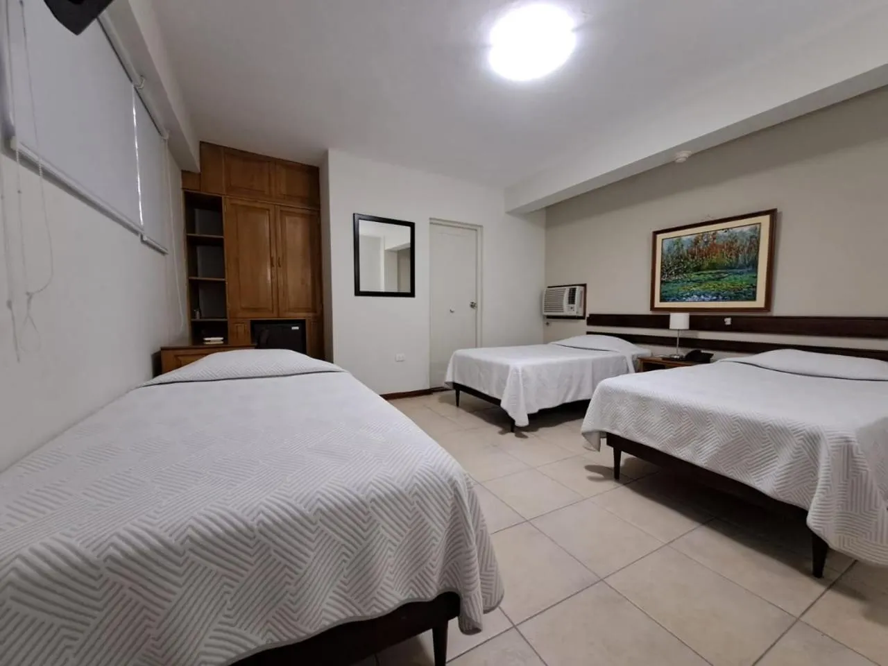 Triple Room in Hotel Acosta