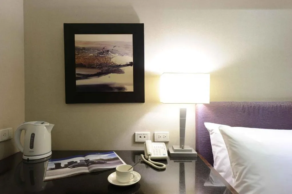 Small Double Room in K Hotel - Yunghe