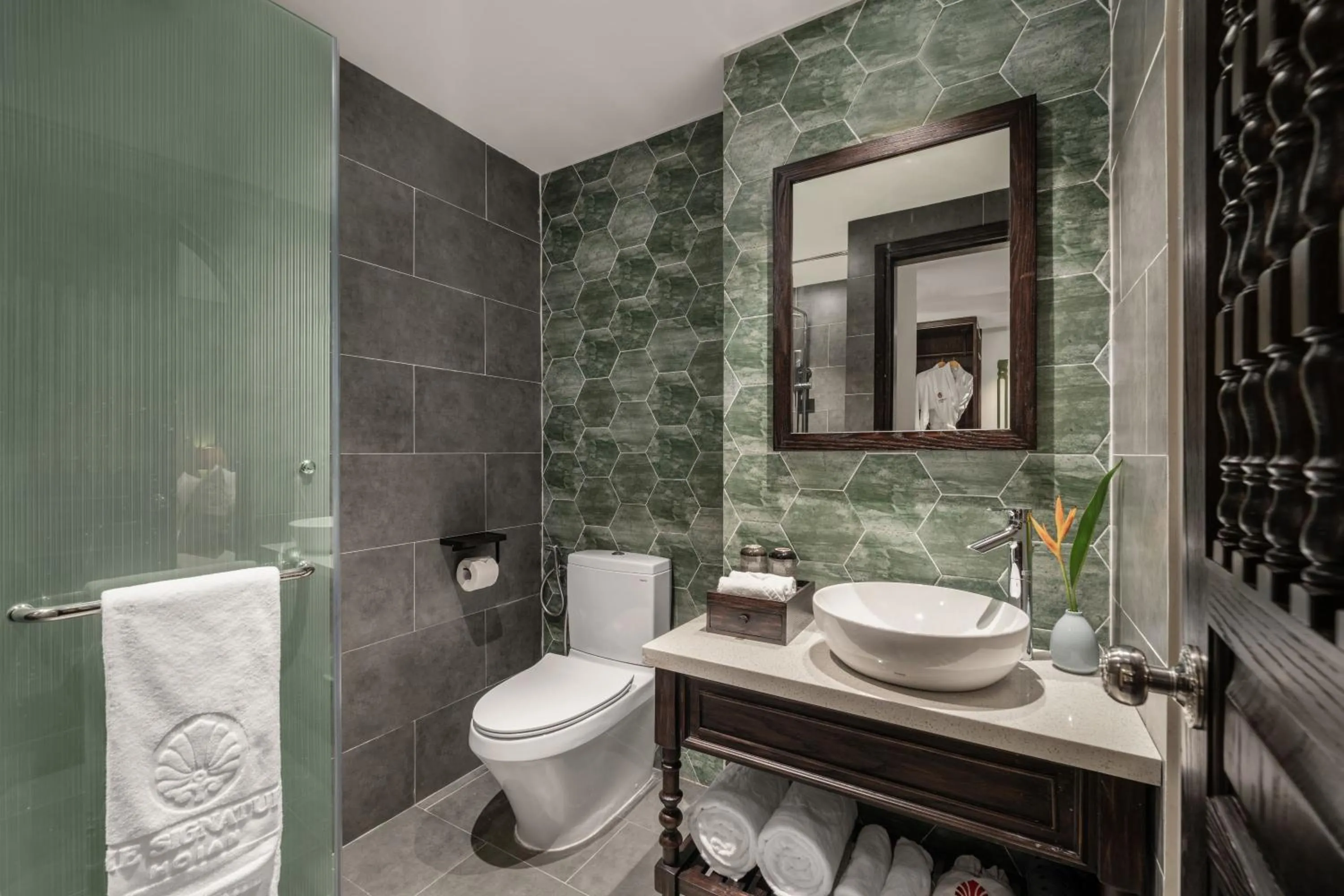 Signature Connecting Room in The Signature Hoi An