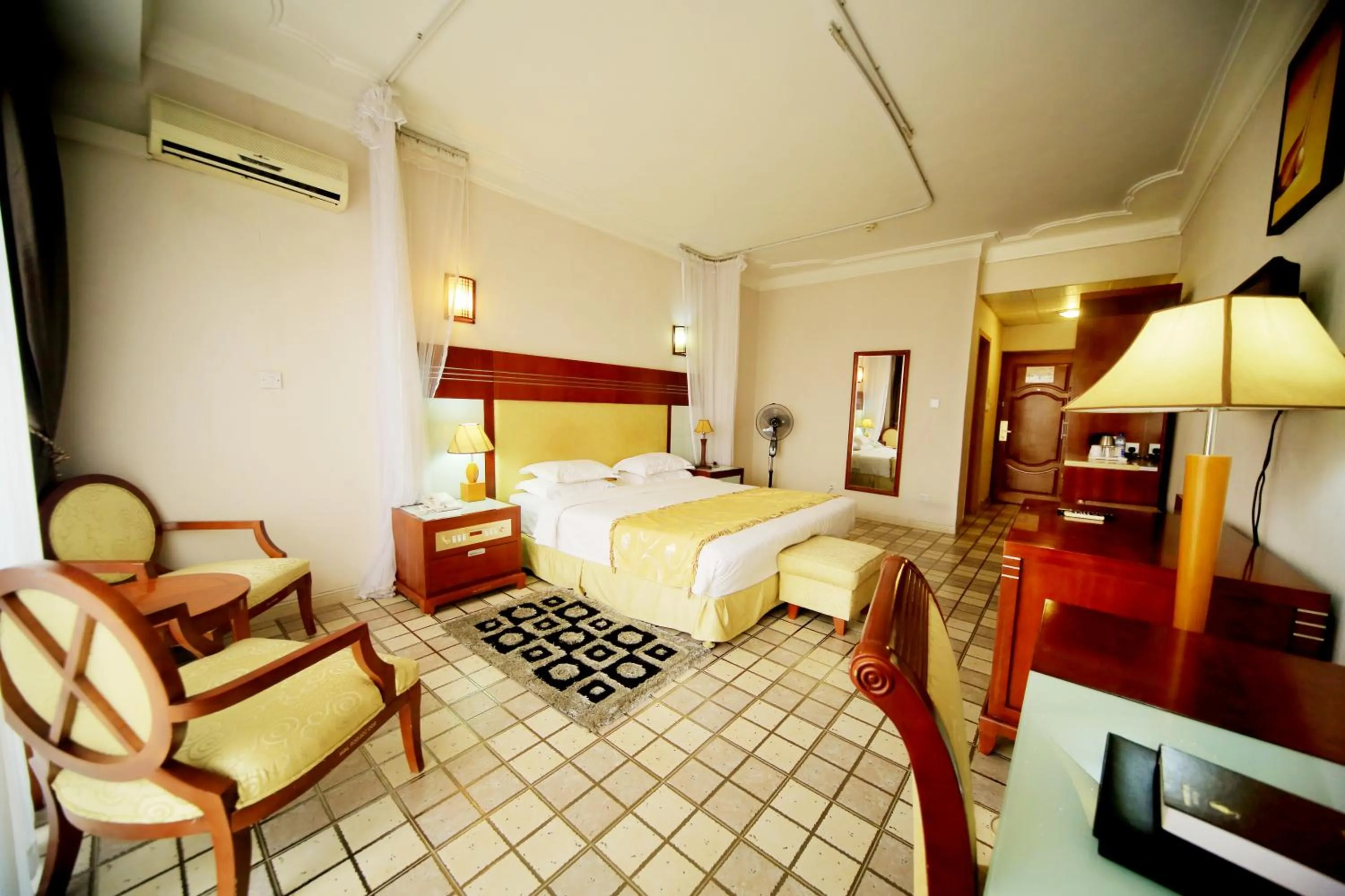 Deluxe Double Room with Balcony in Hotel Africana