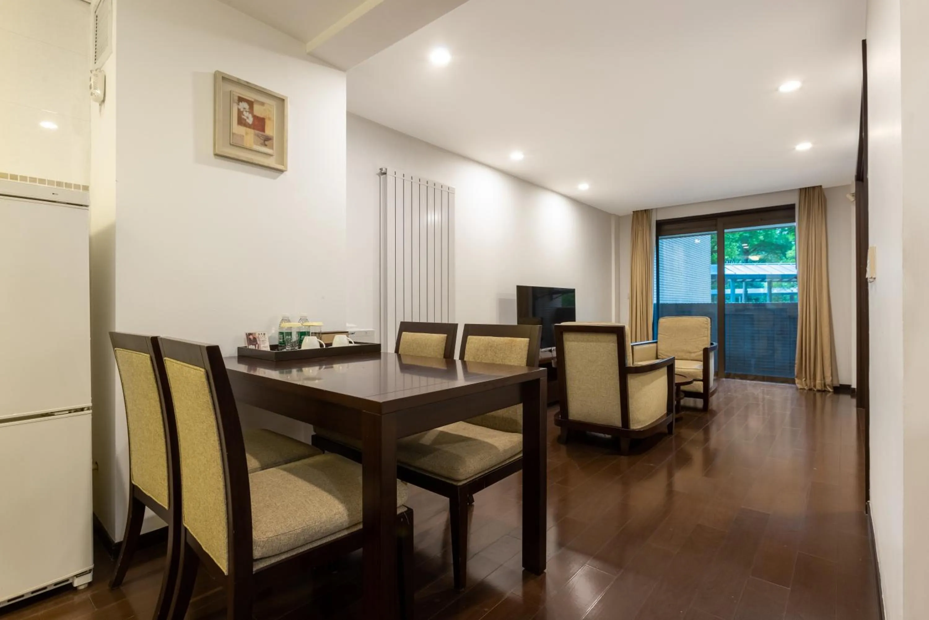 Deluxe One-Bedroom Apartment in Belgravia Serviced Residence Wuxi