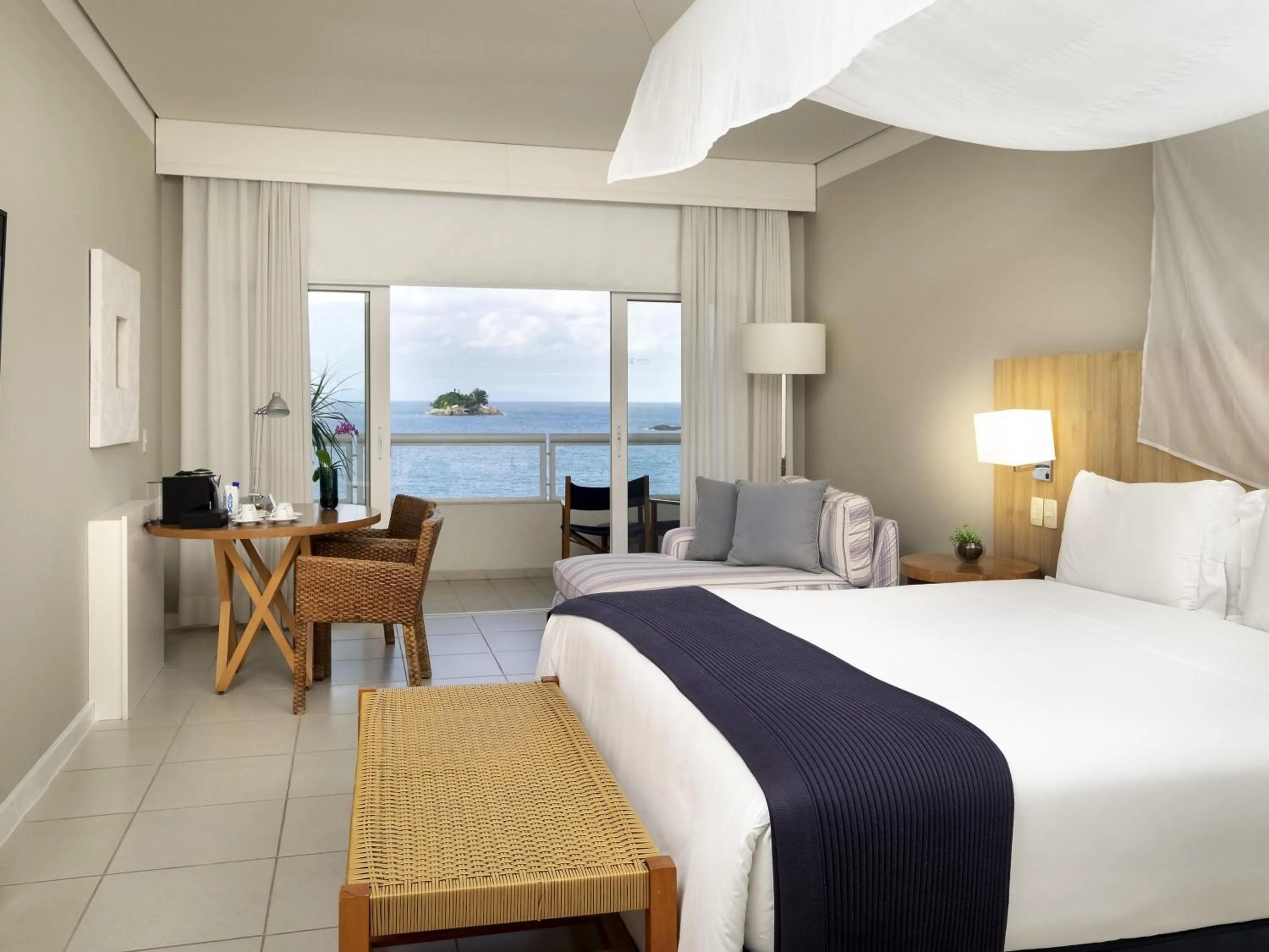 Deluxe Double Room with Balcony - Seafront in Hotel Jequitimar Guaruja Resort & Spa by Accor - Ex Sofitel