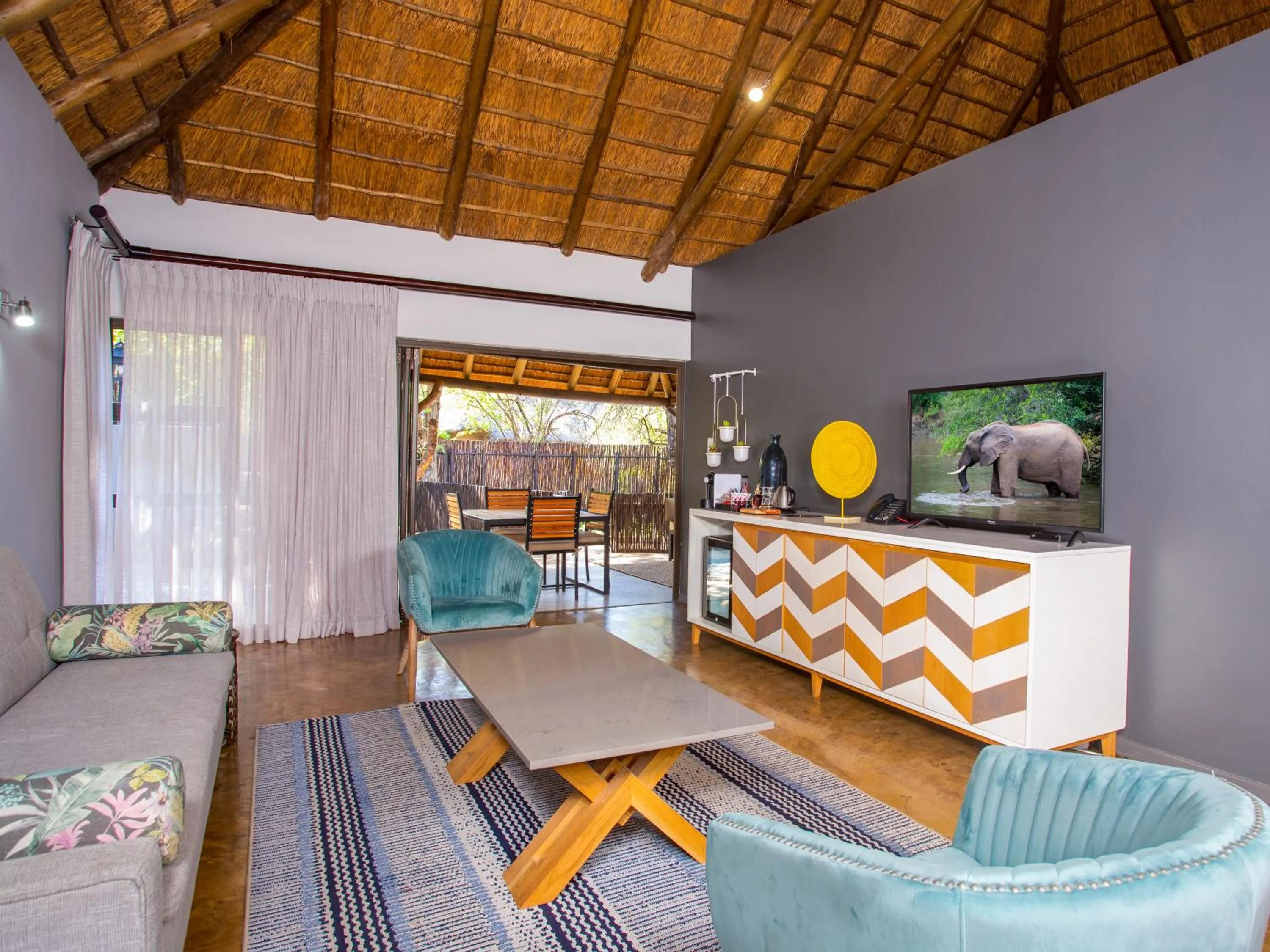 Family Room in Ivory Tree Game Lodge
