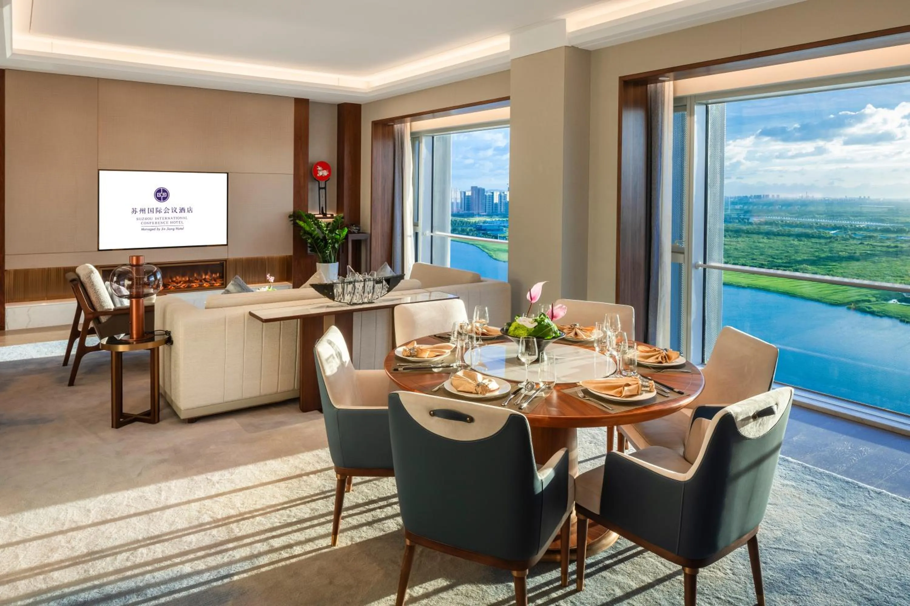 Executive Suite in Suzhou International Conference Hotel