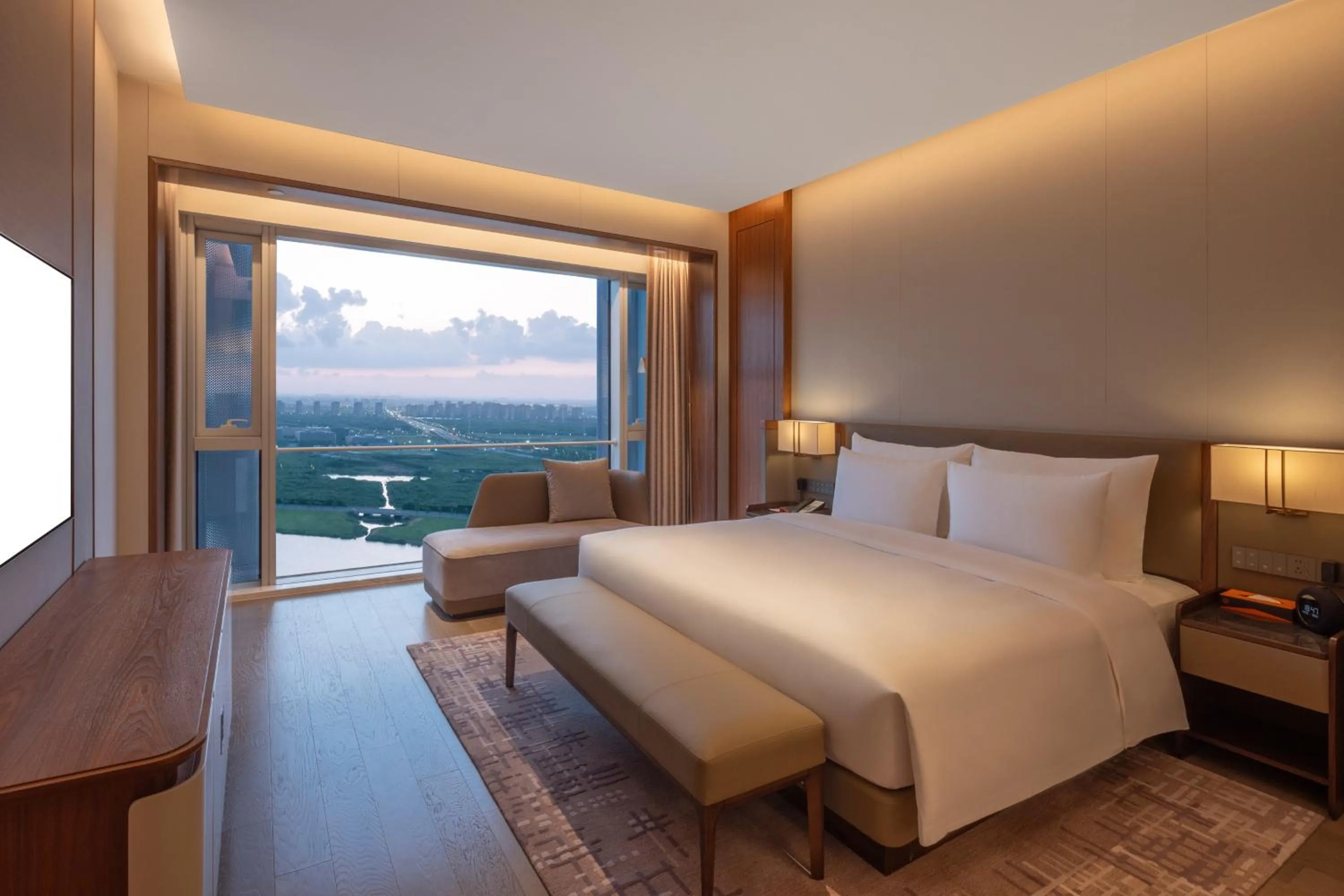 Deluxe Suite in Suzhou International Conference Hotel