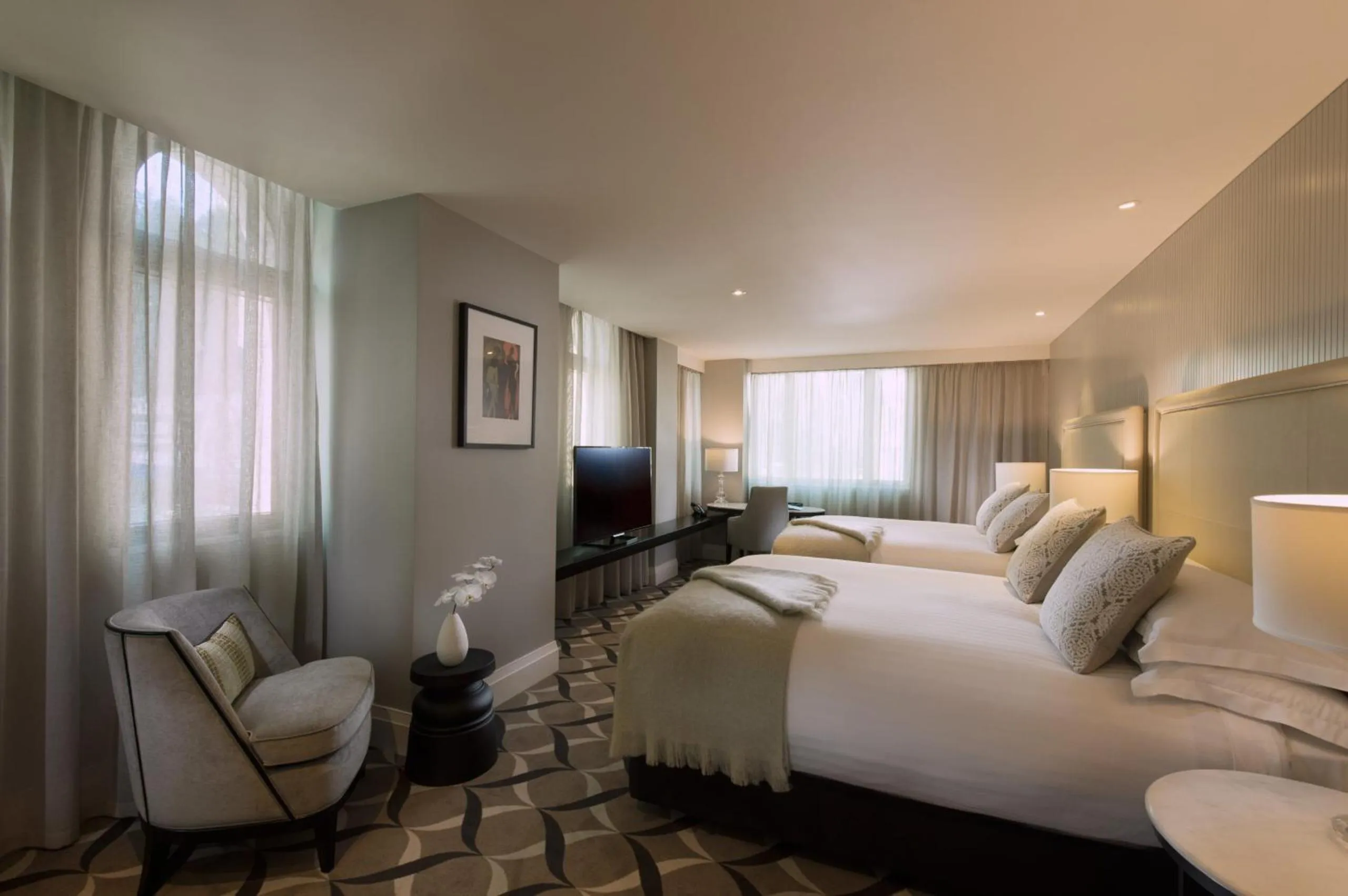 Executive Twin Room with 2 Queen Beds in Mayfair Hotel Adelaide by IHG