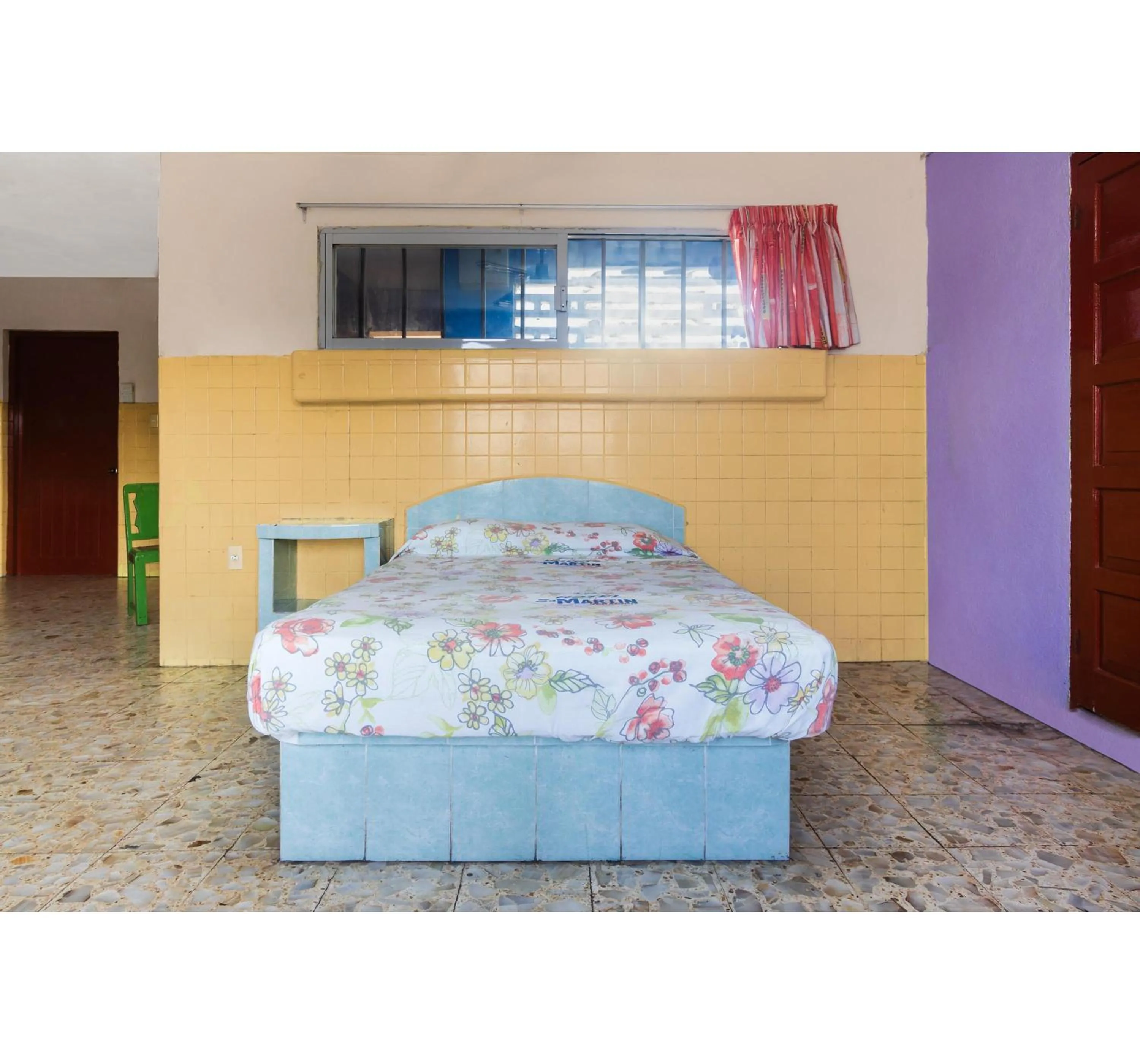 Standard Four Beds in OYO Hotel San Martin