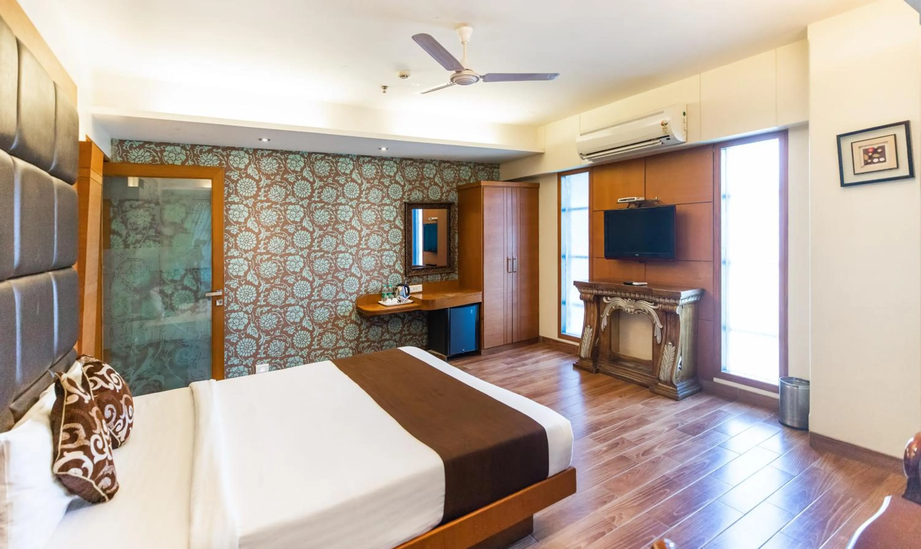 Superior Queen Room in Hotel Seven Heaven