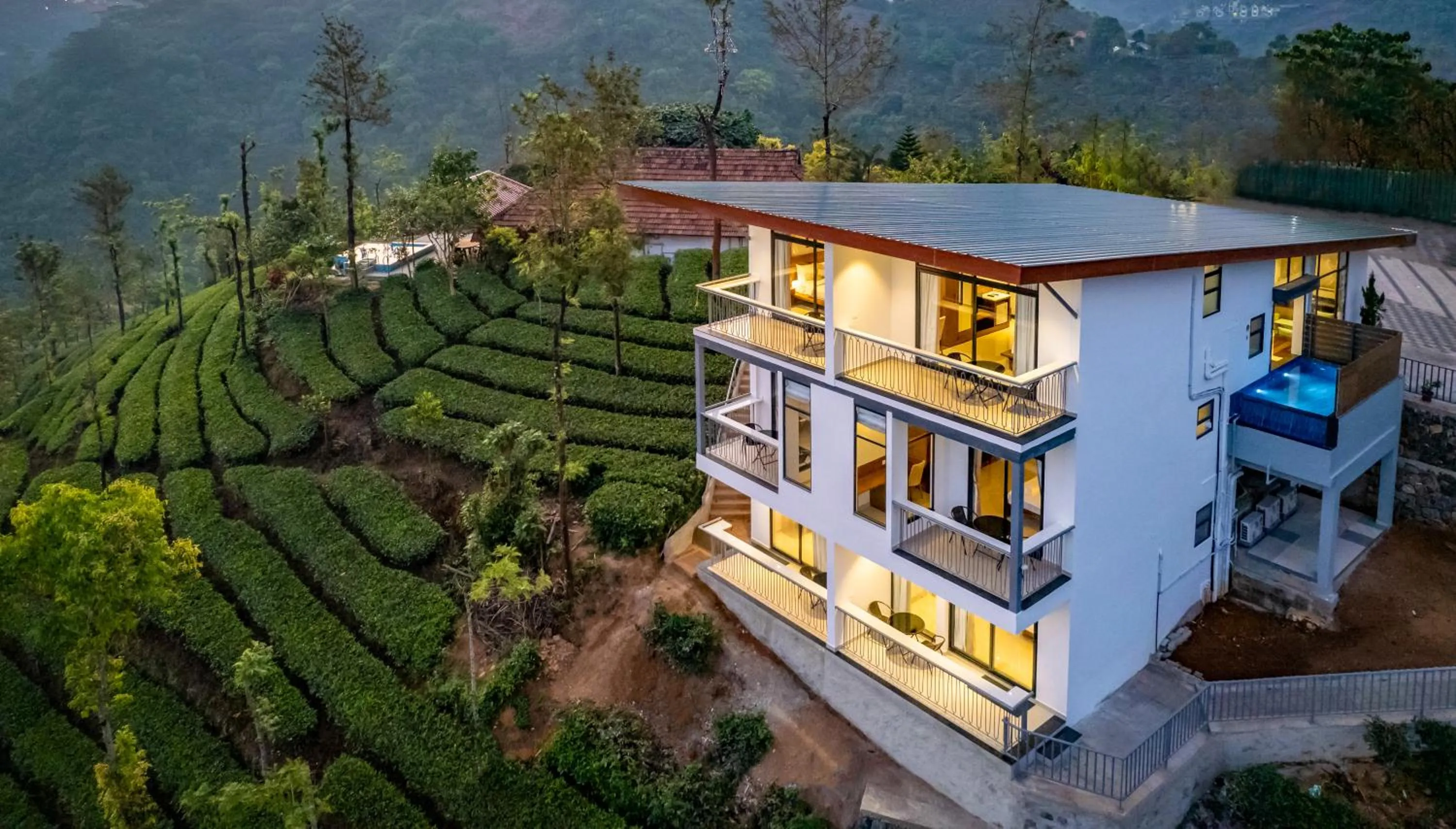 Villa with Private Pool in Winter Vale Green Stay Resorts