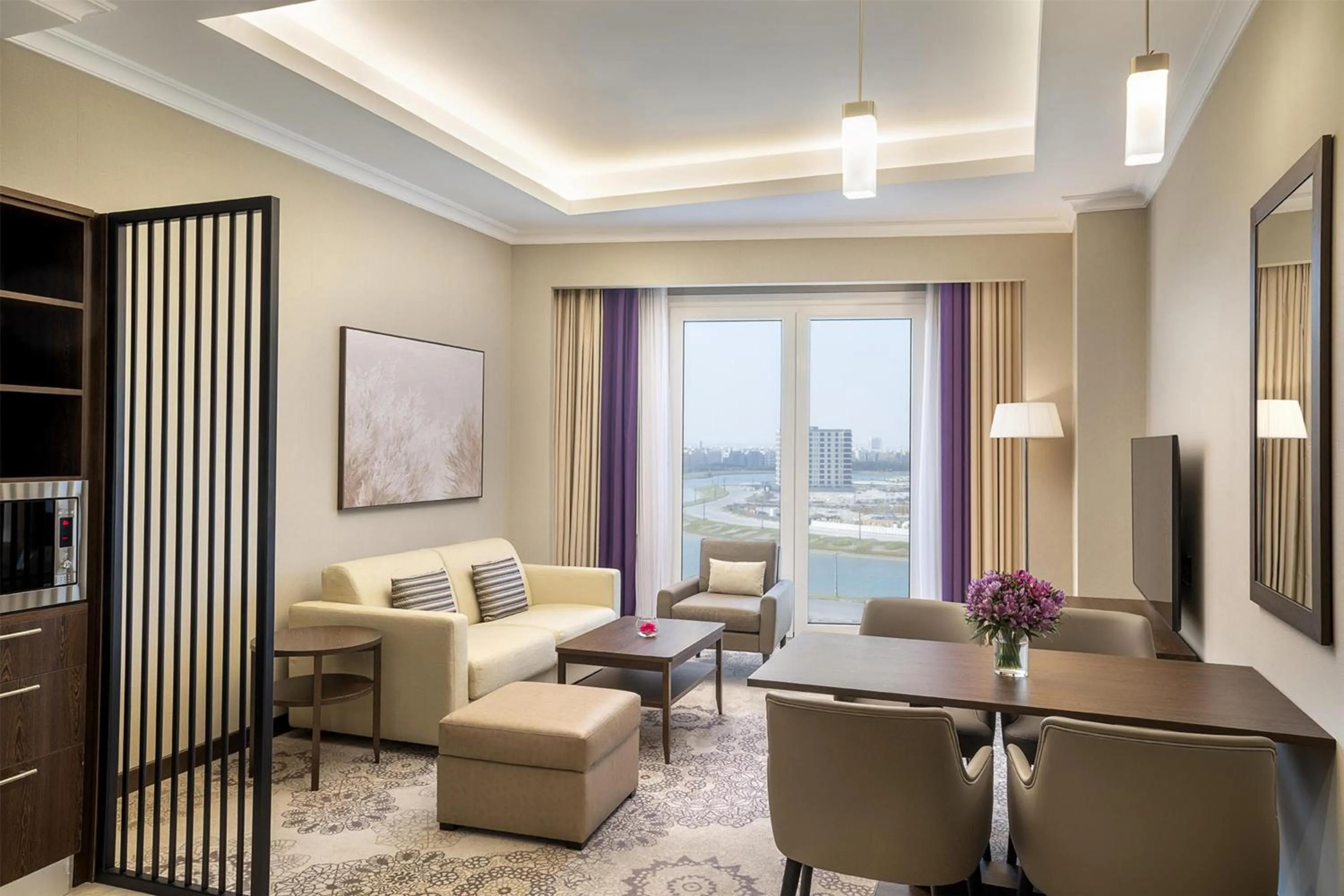 One-Bedroom Apartment with Two Double Beds and Sea View in Hilton Al Khobar King Fahd Causeway